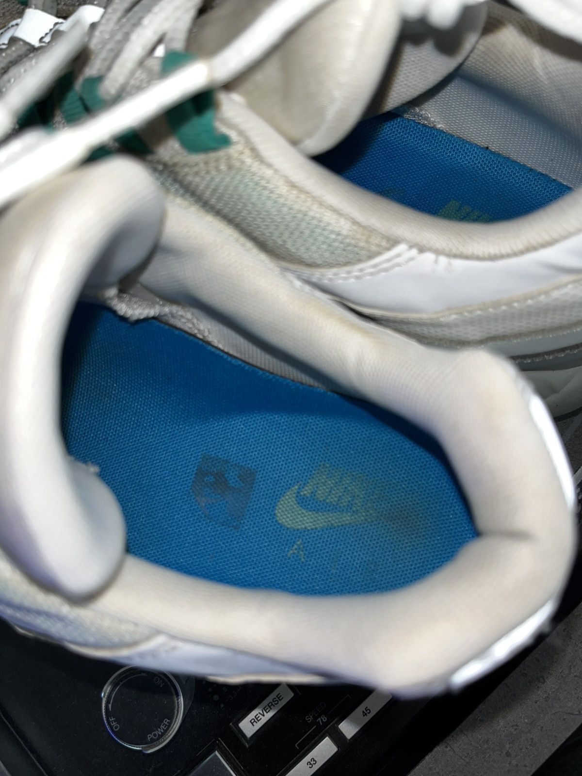 Nike Nike Air Max 95 Essential Clear Emerald 2018 Size US 10 / EU 43 - 7 Thumbnail