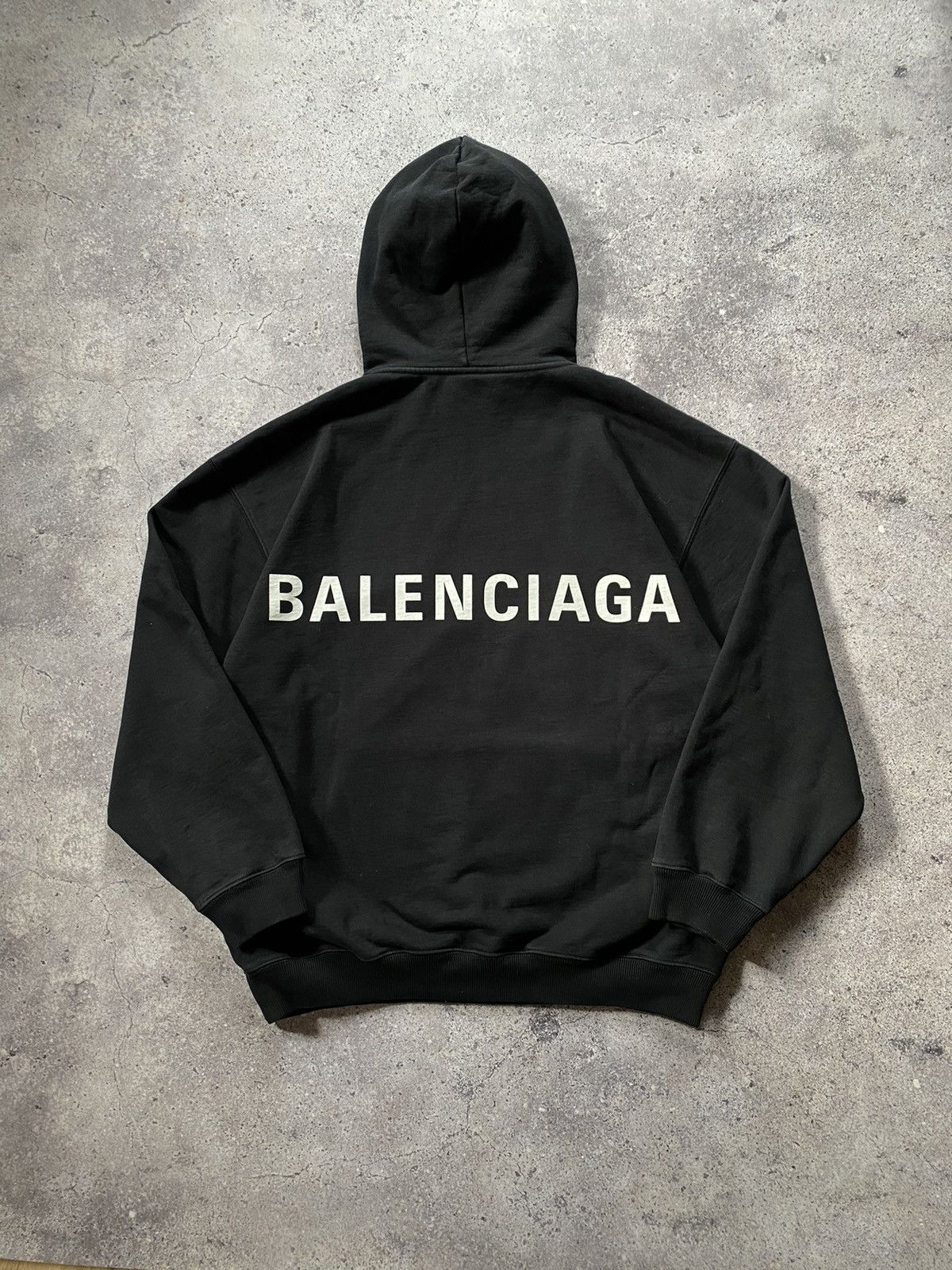 Balenciaga logo back hoodie best sale