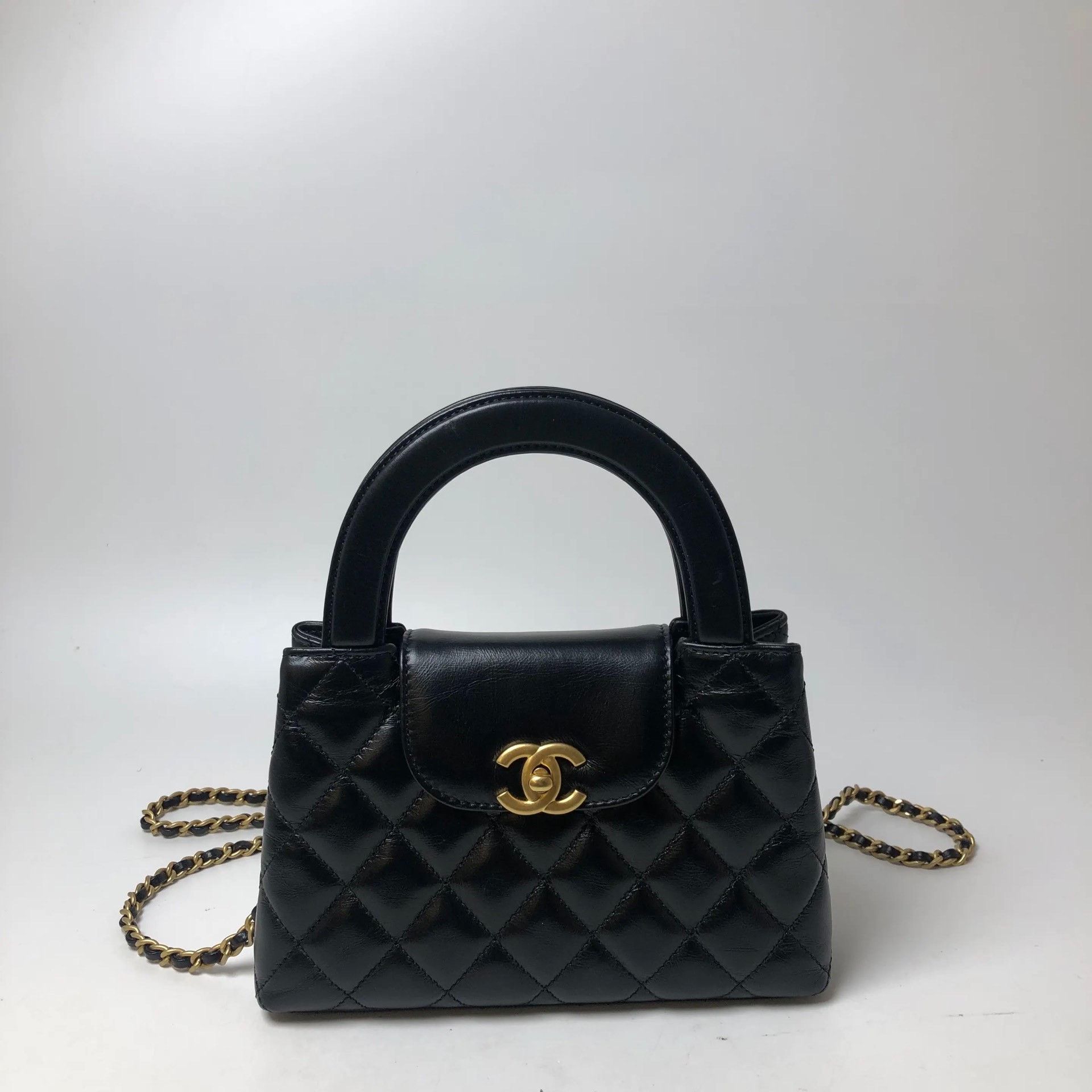 Chanel Pre-loved Bag Very good condition Size ONE SIZE - 1 Thumbnail