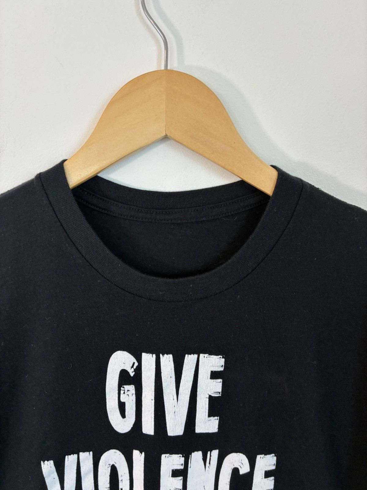 Vintage Give Violence A Chance Distressed Tee Size US L / EU 52-54 / 3 - 4 Thumbnail