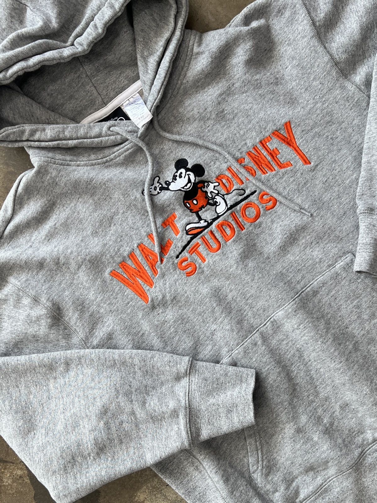 Disney Vintage Mickey Mouse Walt Disney Studios Hoodie Large Size US L / EU 52-54 / 3 - 1 Thumbnail