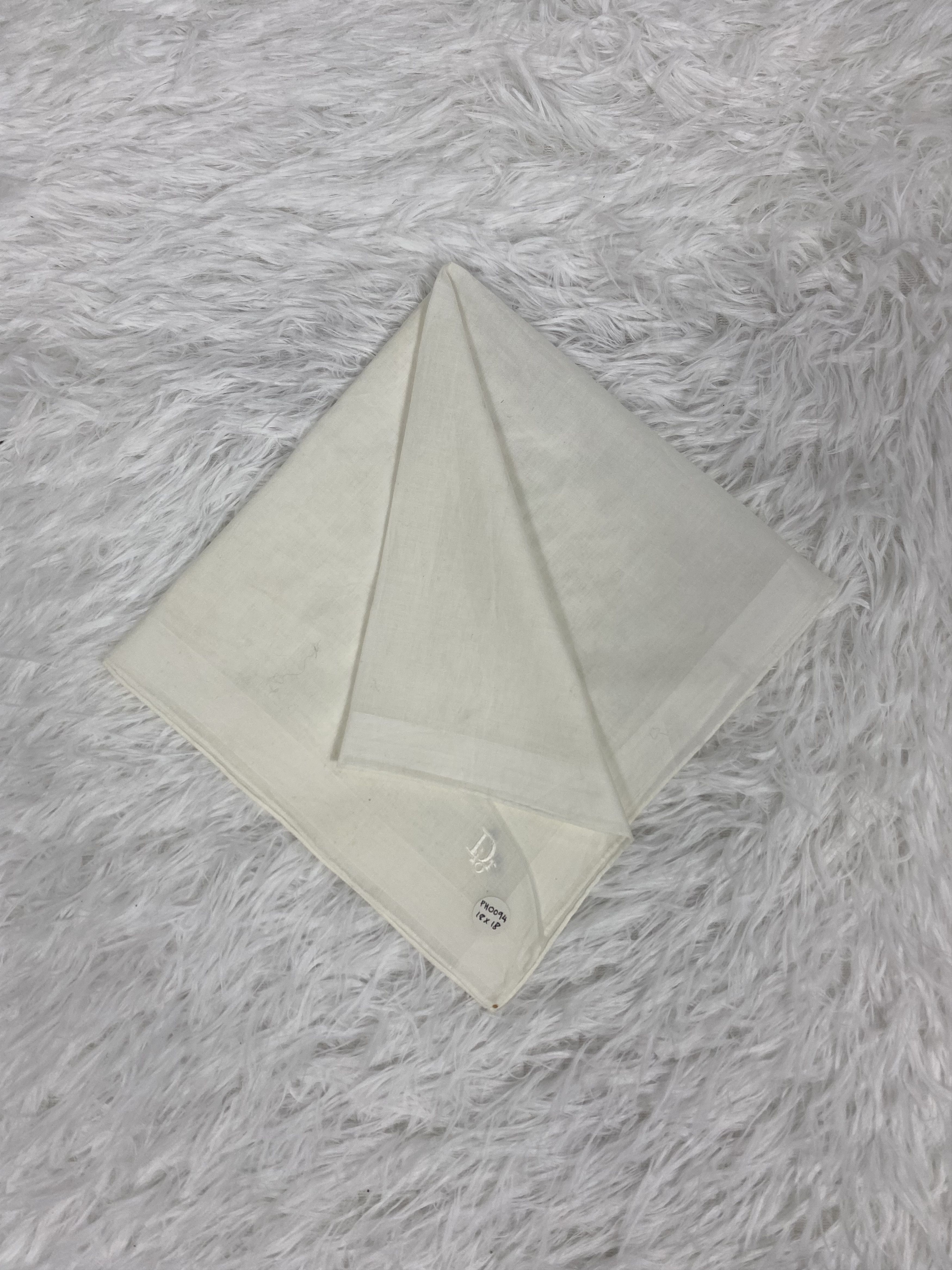 Vintage Vintage Christian Dior Handkerchief PH0094 Size ONE SIZE - 1 Thumbnail