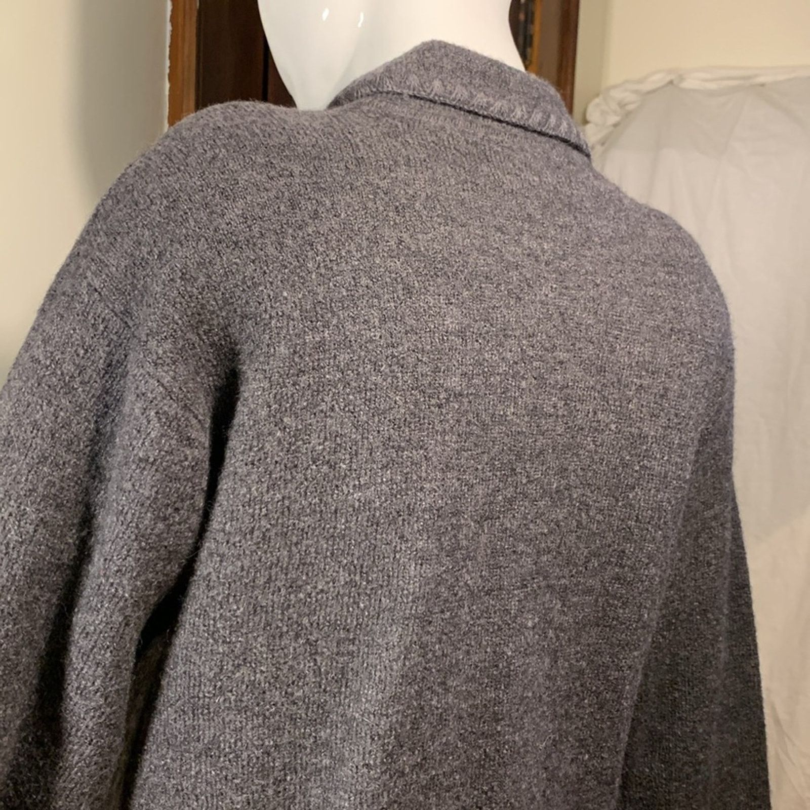 Vintage Squaw Valley gray wool cardigan sweater with whipstitch trim Size L / US 10 / IT 46 - 9 Thumbnail