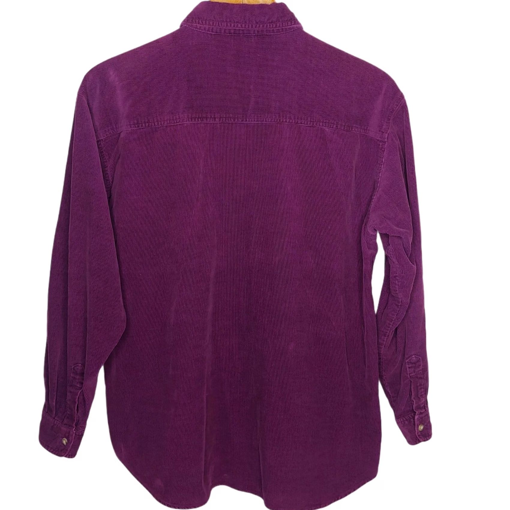 Vintage VINTAGE Looney Tunes Shirt Medium Long Sleeve Corduroy Purple Collared Button-Up Embroidered Tweety Sylvester Women M Size M / US 6-8 / IT 42-44 - 2 Thumbnail