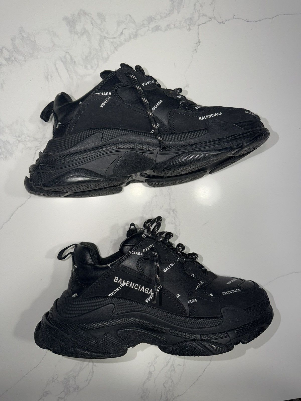 Balenciaga TRIPLE S ALL OVER LOGO BLACK Size US 8.5 / EU 41-42 - 2 Thumbnail