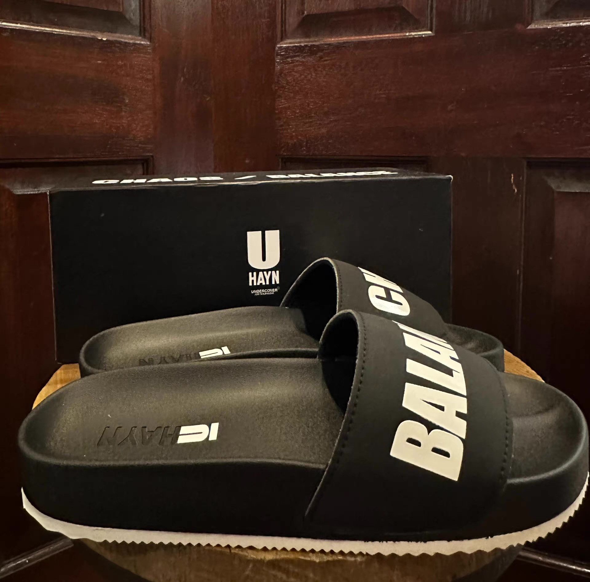 Undercover UNDERCOVER 'CHAOS/BALANCE' Printed Slides Ｑ25 Size US 7 / EU 40 - 3 Thumbnail