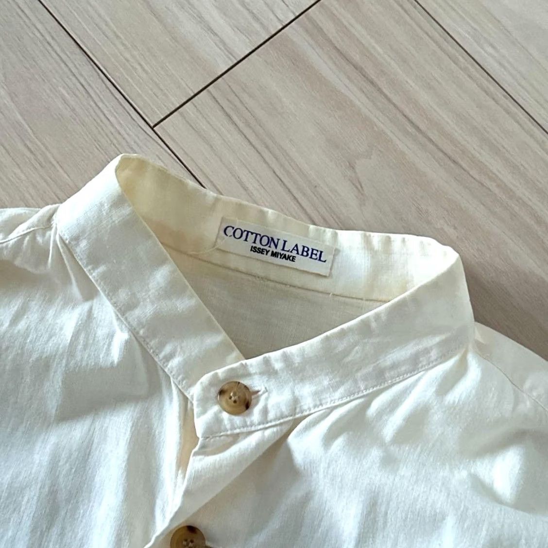 Issey Miyake ISSEY MIYAKE 90S BAND COLLAR SHIRT SIZE L NATURAL COTTON MEN USED Size US L / EU 52-54 / 3 - 2 Thumbnail