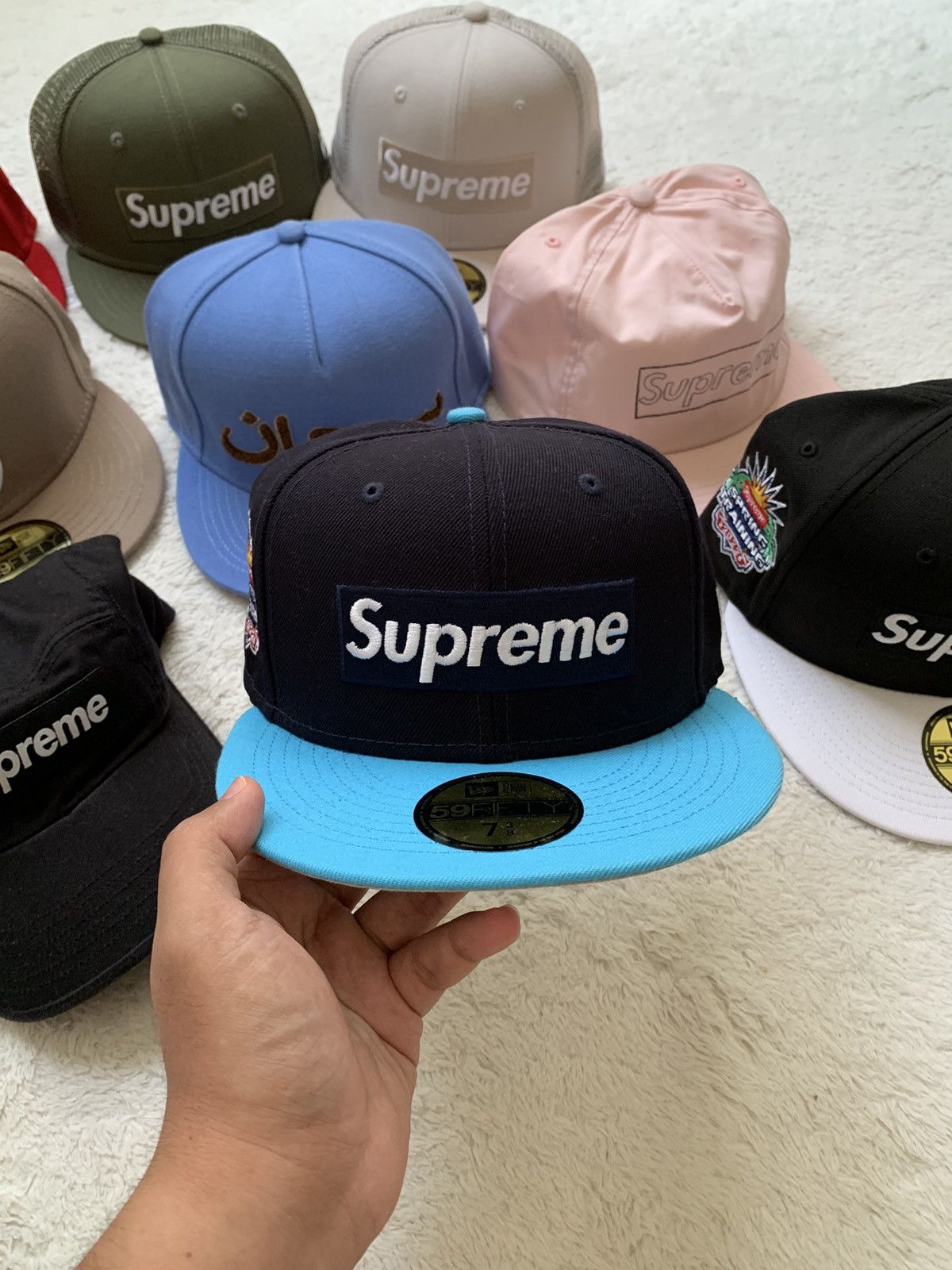 New Era × Supreme Supreme X New Era 2 Tone Box Logo SS22 Size 42 - 2 Thumbnail