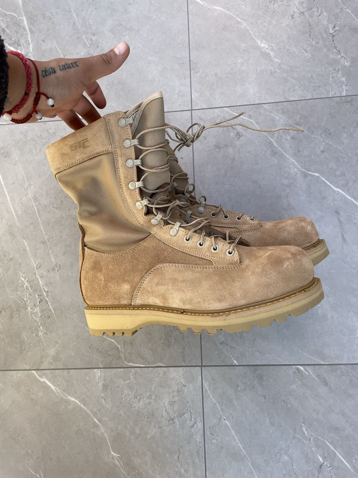 Vintage Vintage Military Tan Desert Combat Boots Size US 12 / EU 45 - 9 Thumbnail