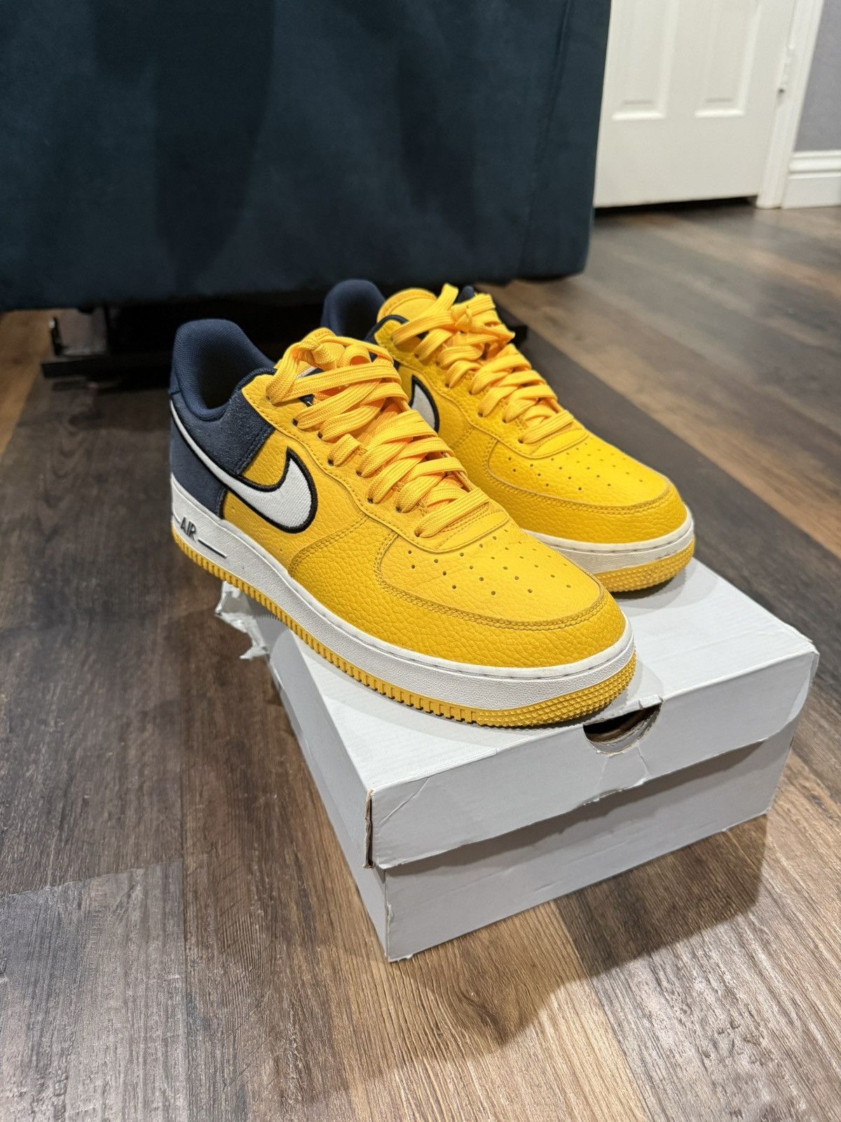 Nike Air Force 1 Low ‘07 LV8 ‘Amarillo Obsidian’ Size US 9 / EU 42 - 2 Thumbnail