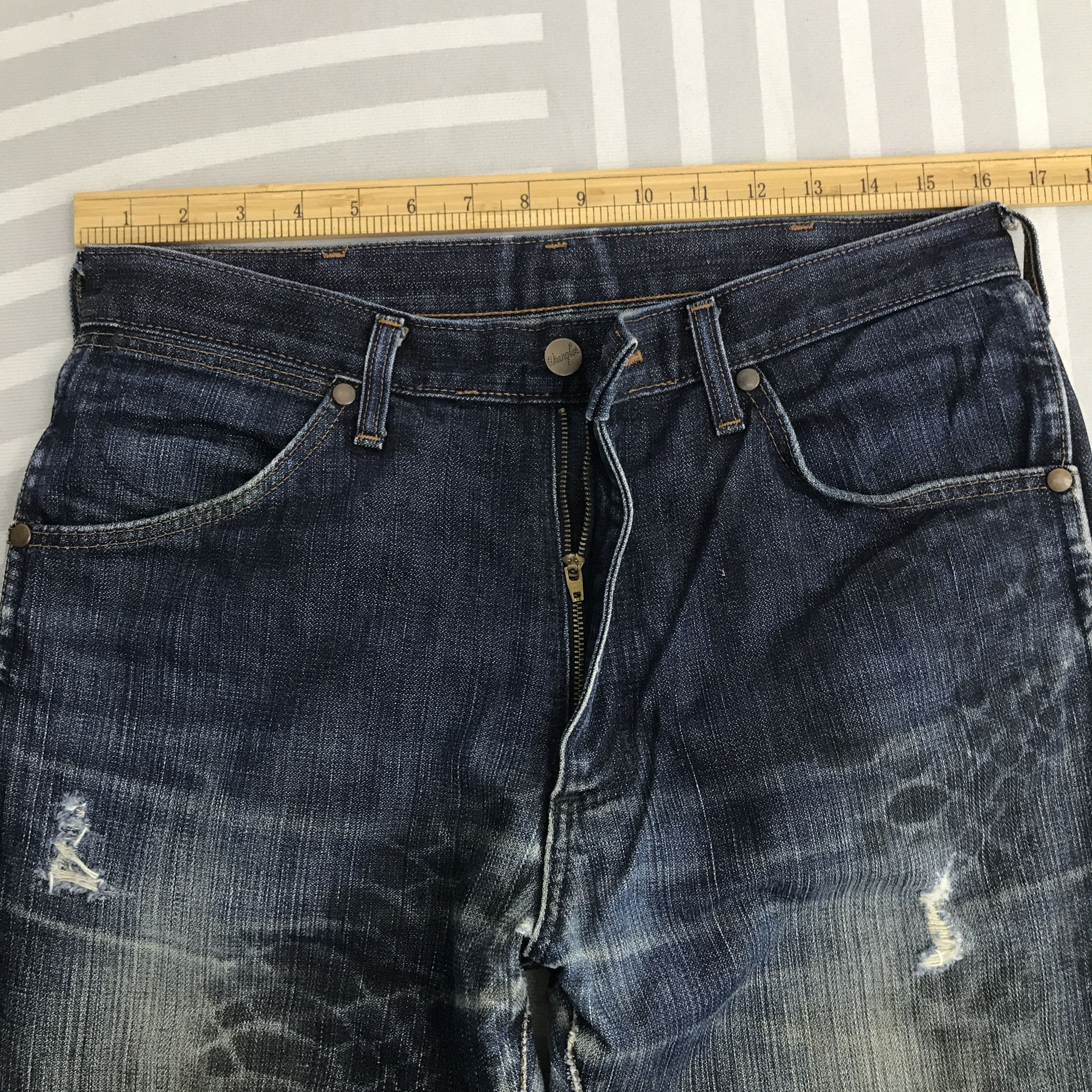 Vintage × Wrangler Flare Wrangler Distressed Bootcut Denim jeans pants Size US 32 / EU 48 - 8 Thumbnail