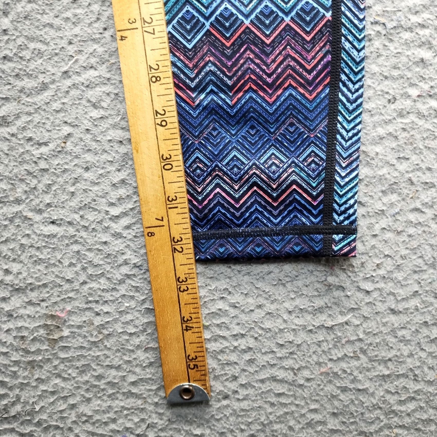 Vintage Ideology Leggings Womens XS Multi Chevron Print Fitness Running Mid-Rise Pull On Size 26" / US 2 / IT 38 - 3 Thumbnail