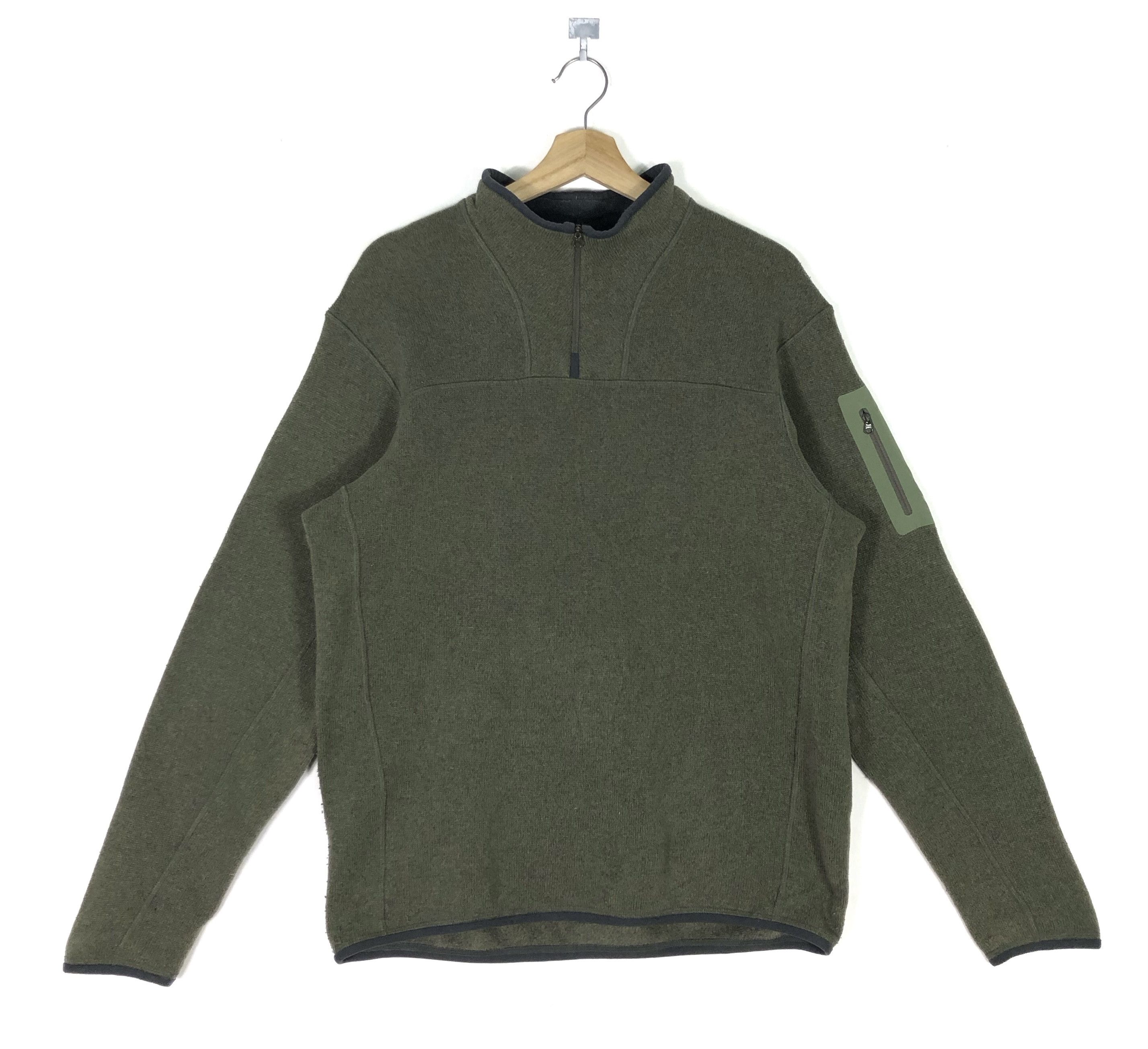 image of Arcteryx x Polartec vintage Arc’Teryx Covert 1/4 Zip Pullover Fleece in Army Green (Size Large)