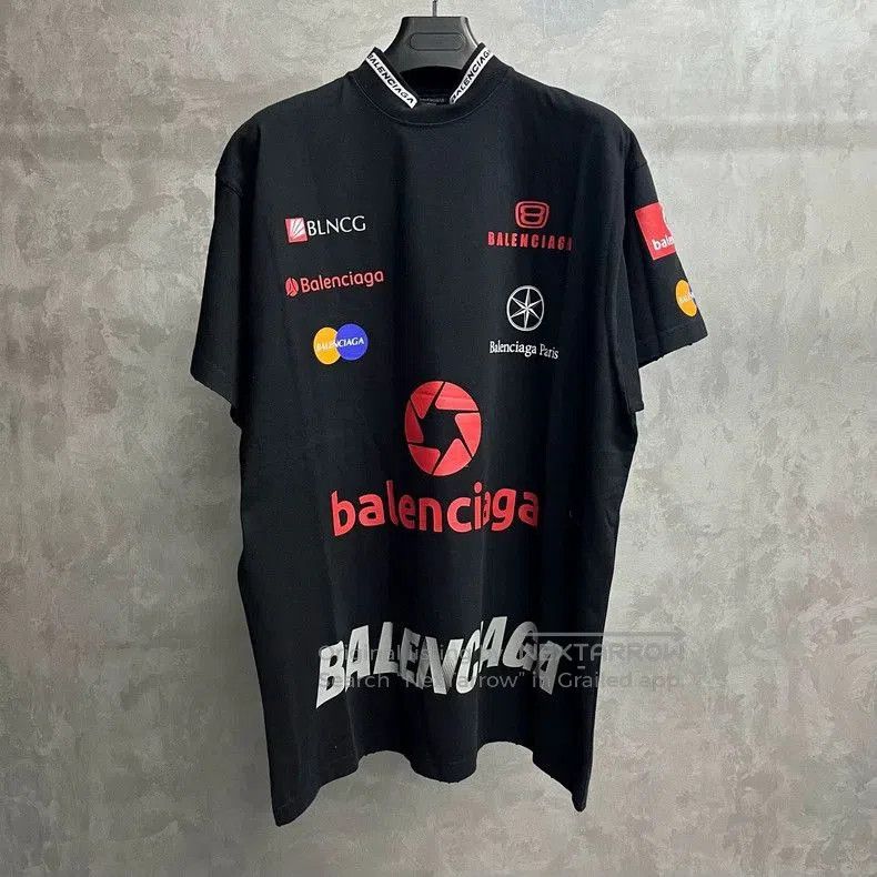 Balenciaga Black Logo Print Casual T-shirt.