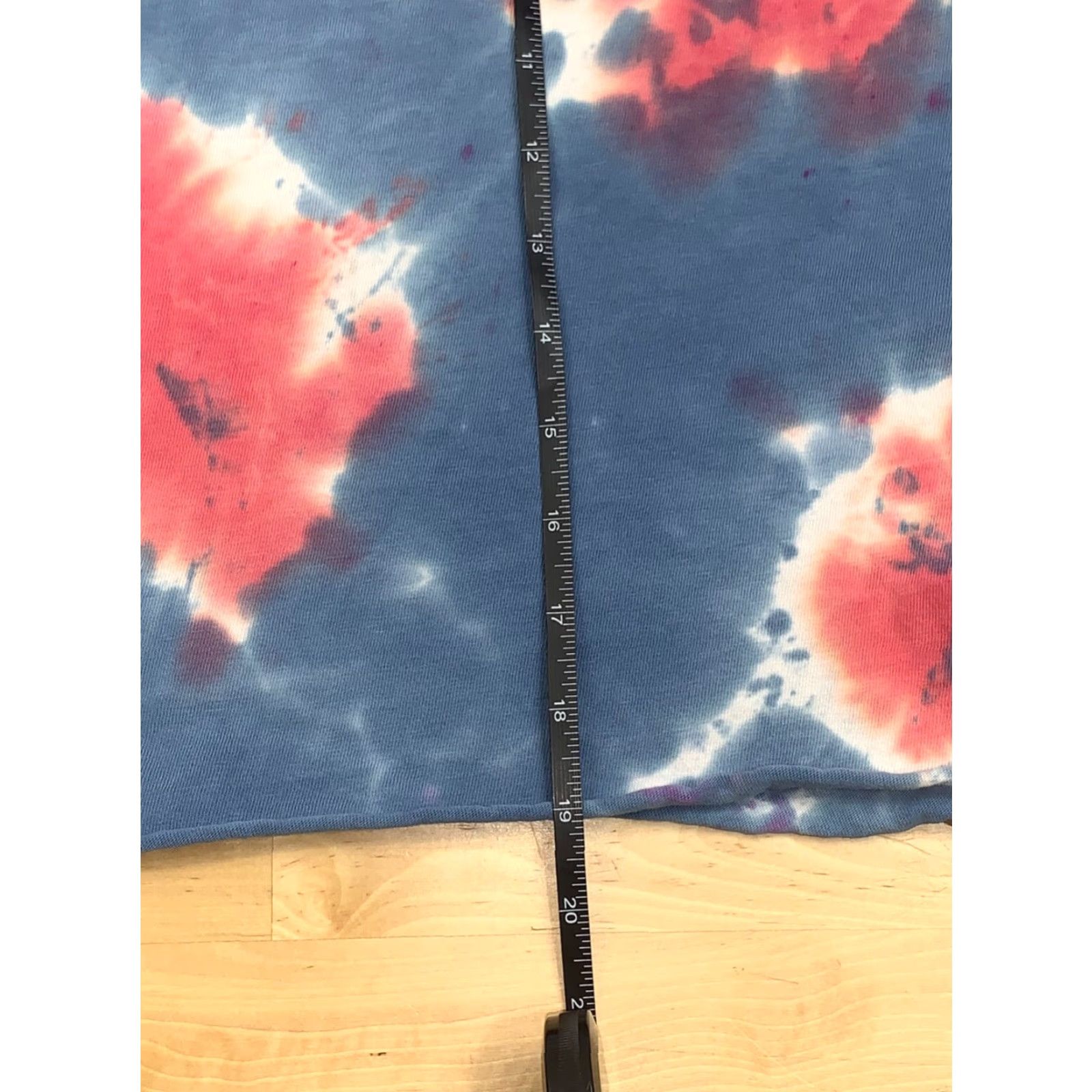 Quiksilver Womens Quiksilver T Shirt Short Sleeve Multicolor Beach S Surf Tie Dye Size S / US 4 / IT 40 - 5 Thumbnail