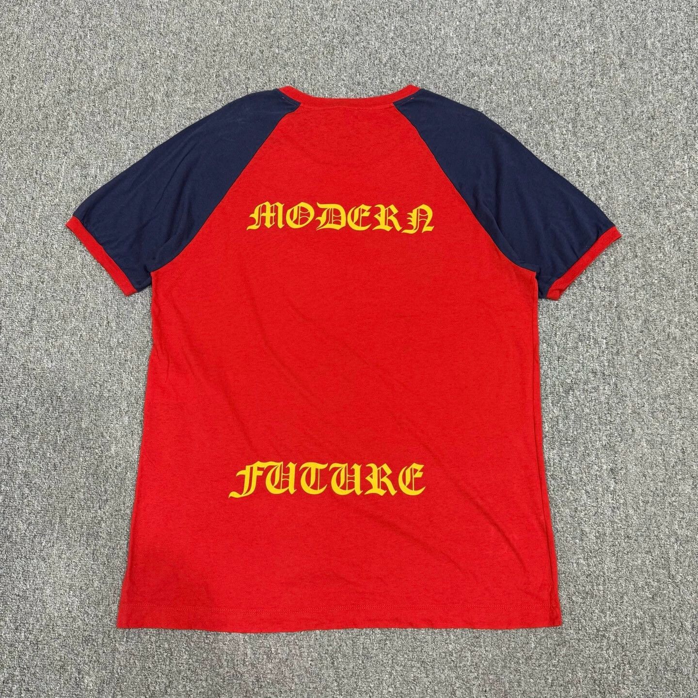 Gucci Gucci color blocked red blue logo T-shirt L 95 new Size L / US 10 / IT 46 - 2 Thumbnail