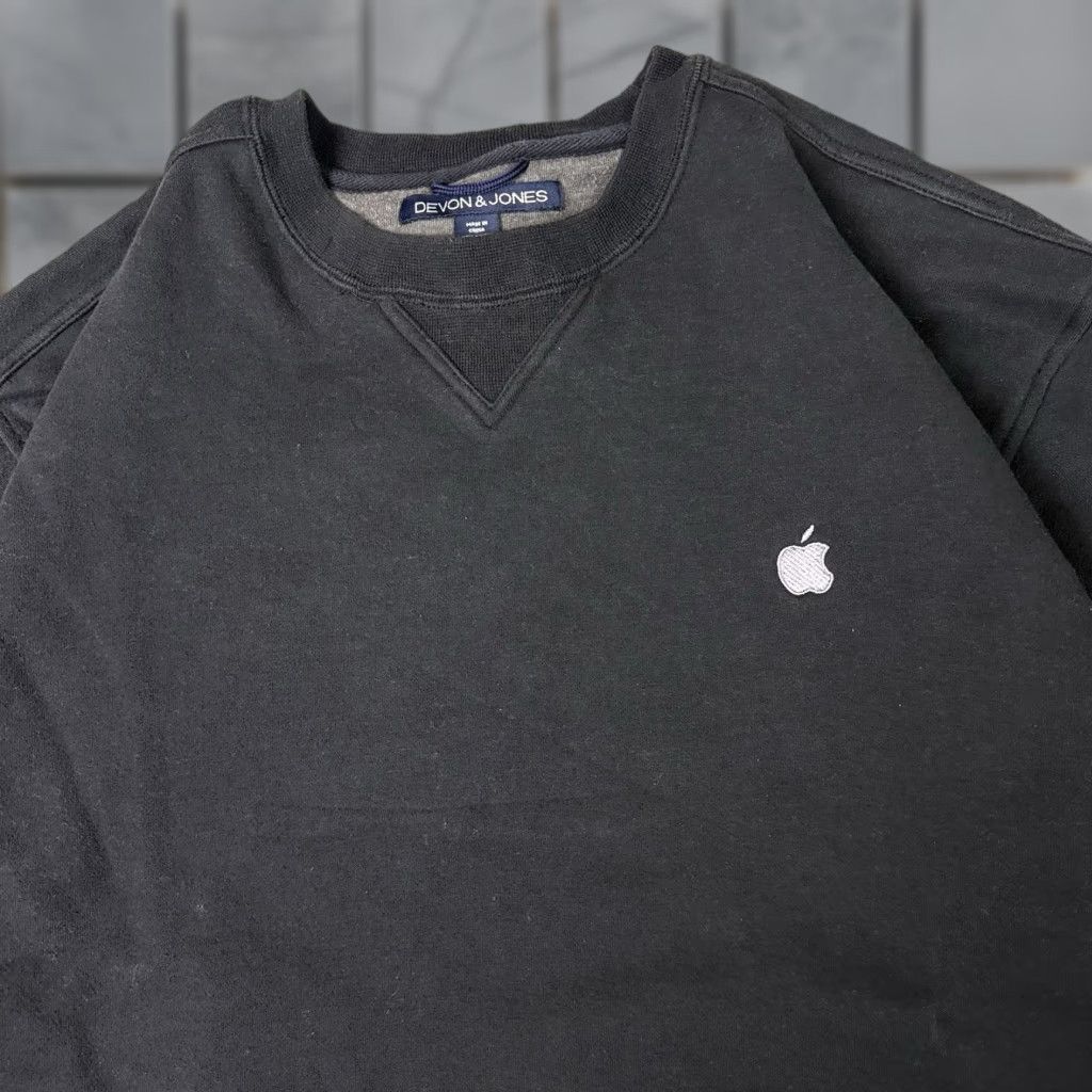 Apple Apple Sweatshirt Men Large Black Embroidered Logo Crewneck Pullover Size US L / EU 52-54 / 3 - 1 Thumbnail