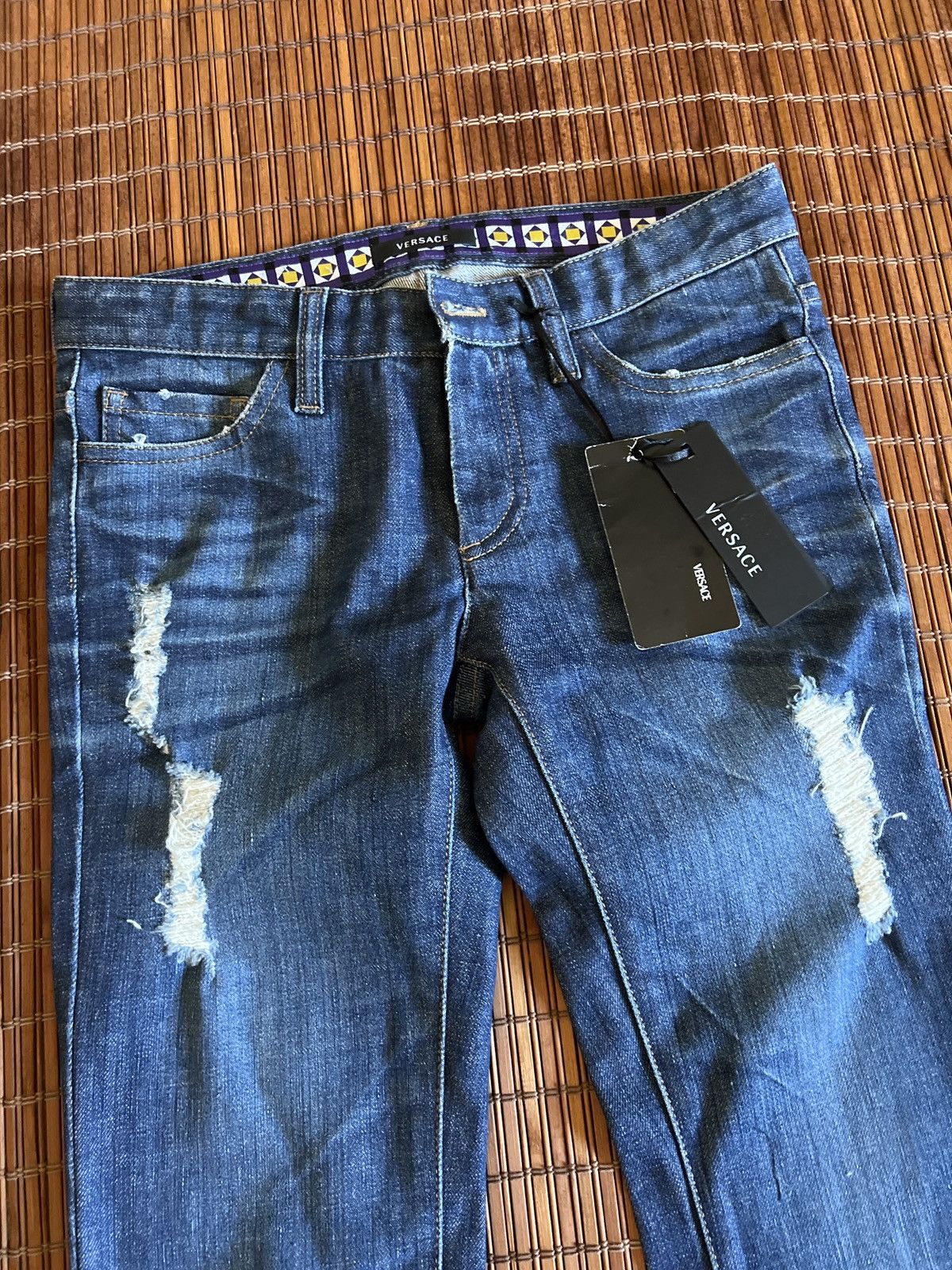 Versace Versace Jeans blue wash distressed bootcut denim Brand New Size 25" / US 0 / IT 36 - 2 Thumbnail