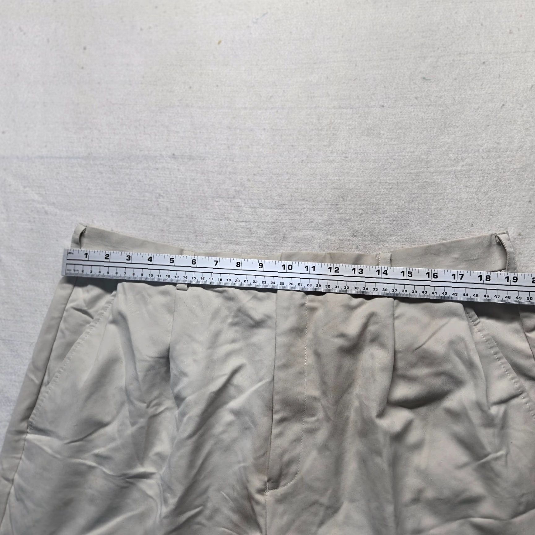 Izod IZOD Khaki Stretch Adult Men's Size 40 Beige Regular Pant Chino Front Flat Front Casual Size US 40 / EU 56 - 4 Thumbnail