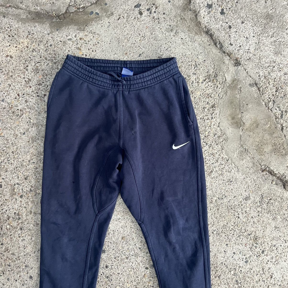 Nike × Vintage 90’s NIKE SWOOSH LOGO 2k RARE TRACK BAGGY PANTS Size US 30 / EU 46 - 3 Thumbnail