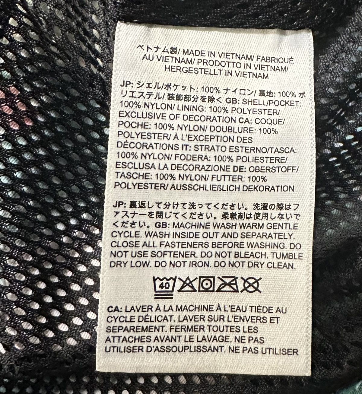 Supreme × The North Face SUPREMExTNF S/S 22 FLORAL SIZE MEDIUM Size US M / EU 48-50 / 2 - 13 Thumbnail