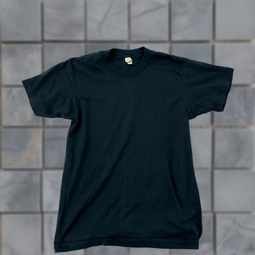 Vintage VINTAGE Screen Stars Blank Shirt XS Black Single Stitch Made in USA Tee 80s NOS Shirt Men XS Black Teen? Size US XS / EU 42 / 0 - 1 Thumbnail