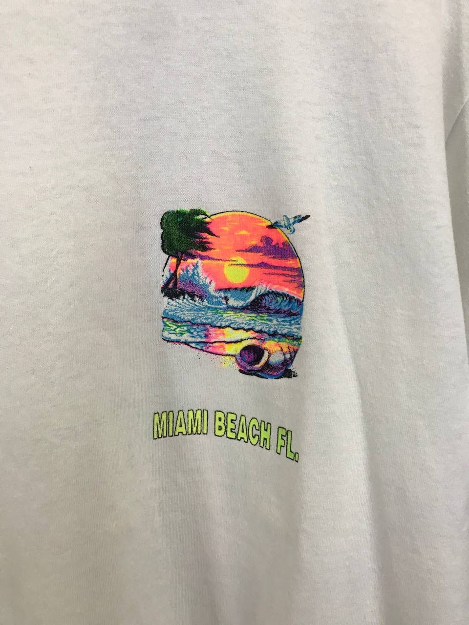 Other Miami Beach 1991 vintage made in USA single stitch tee Size US XL / EU 56 / 4 - 4 Thumbnail