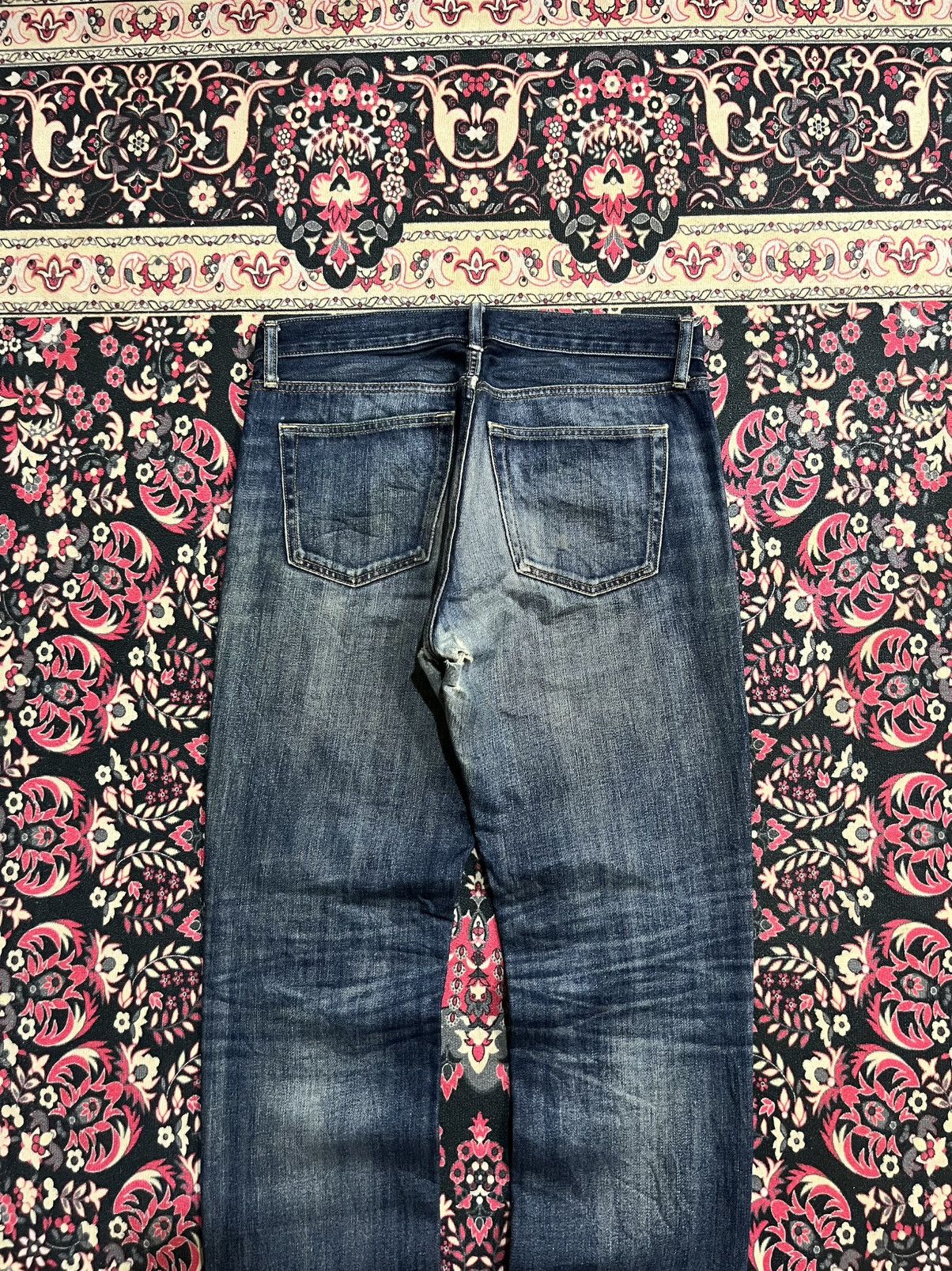 Uniqlo Vintage Uniqlo Dark Blue Washed Straight Leg Jeans Size US 32 / EU 48 - 6 Thumbnail