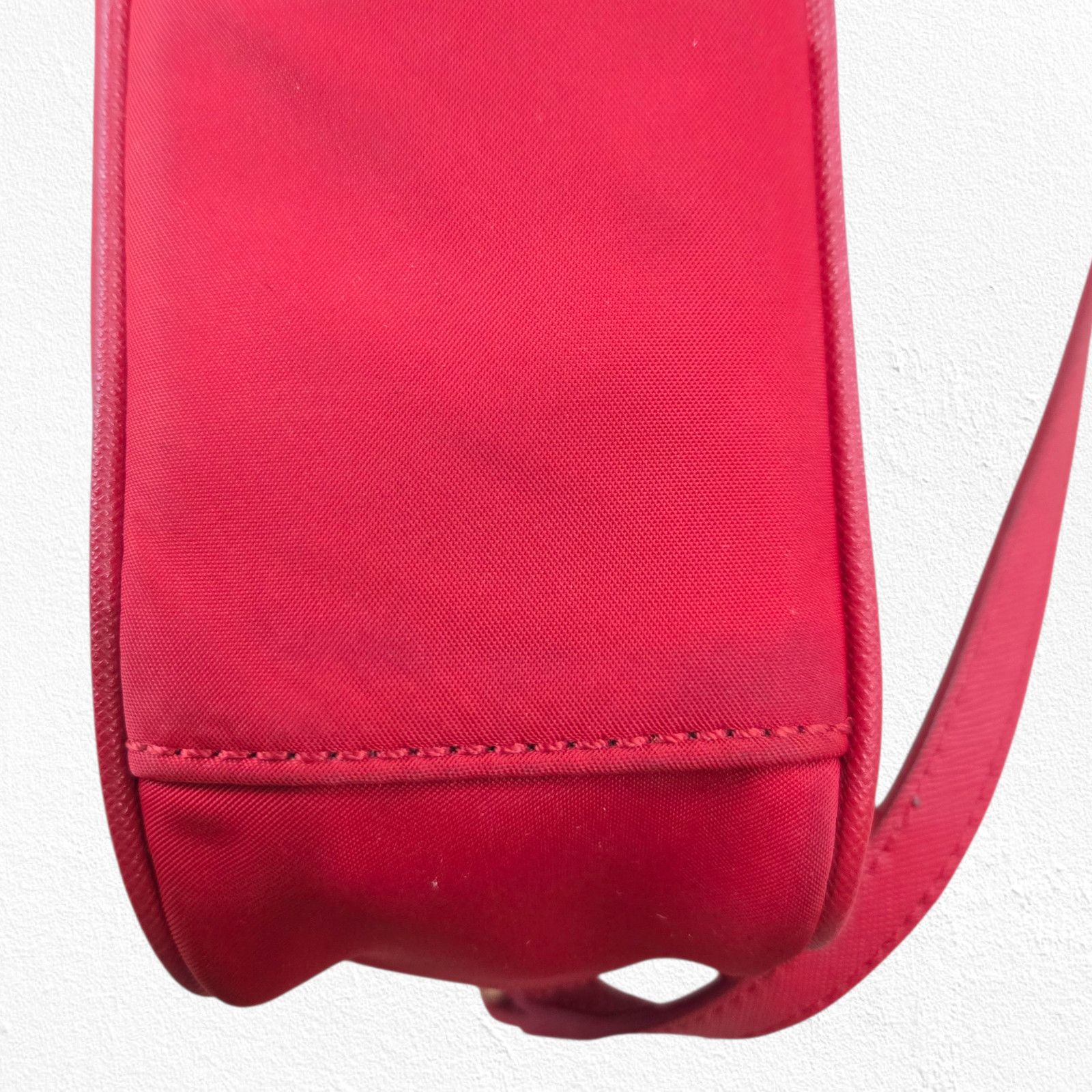 Kate Spade Red Nylon Crossbody Bag Purse Adjustable Strap Size ONE SIZE - 12 Thumbnail