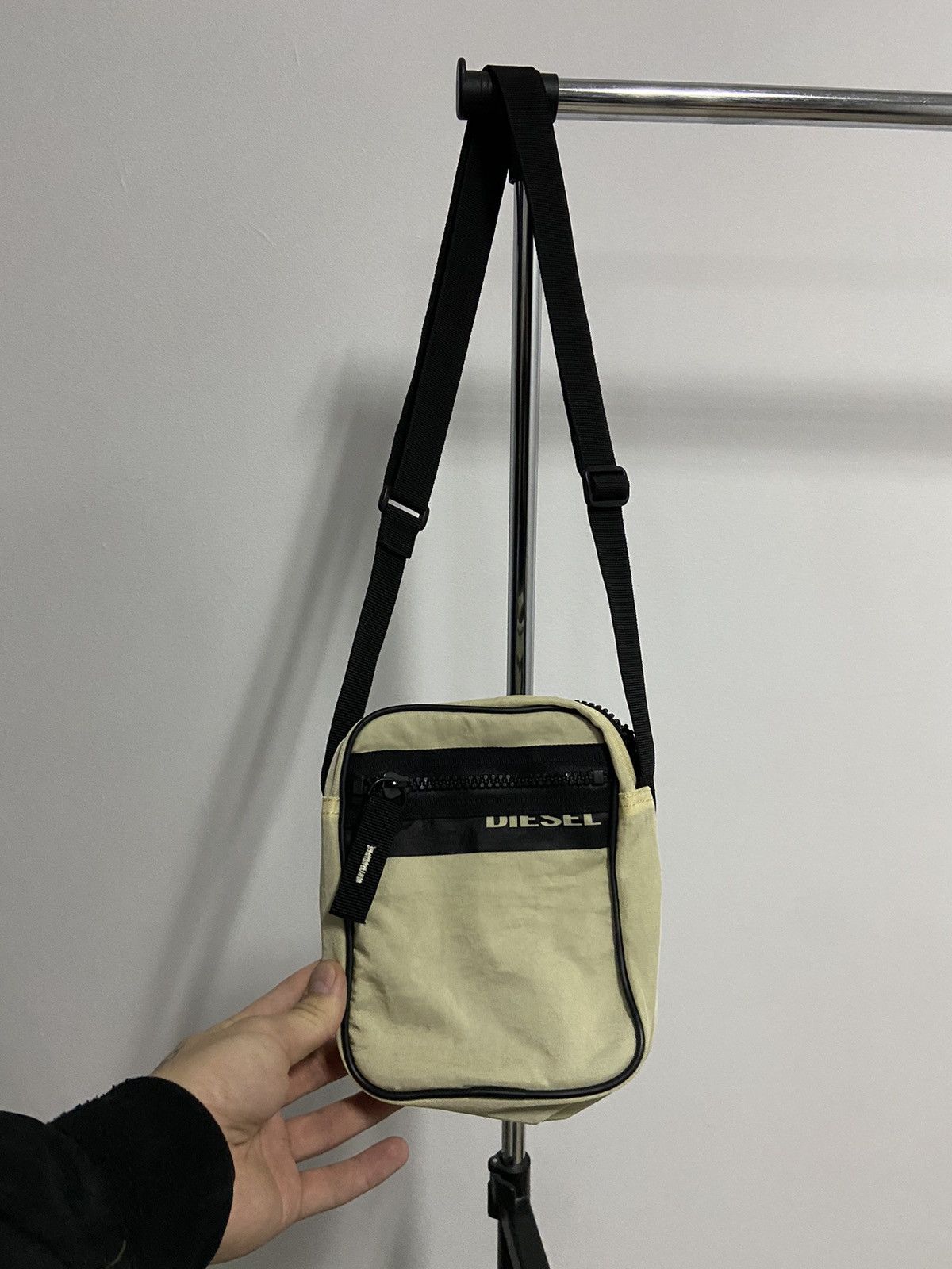 Diesel × Vintage Diesel Vintage Shoulder Bag Messenger Y2K Style Small Logo Size ONE SIZE - 1 Thumbnail