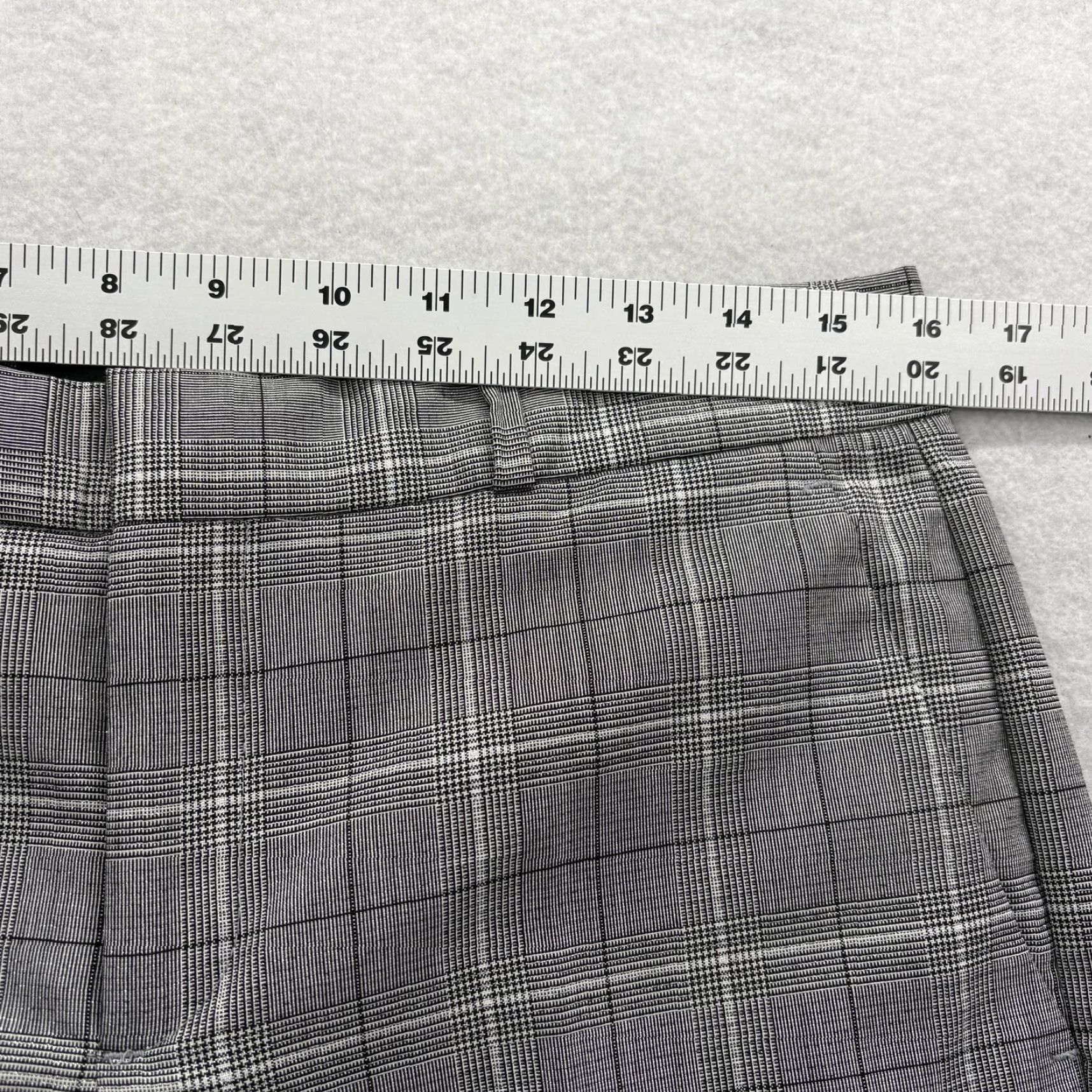 Banana Republic VINTAGE? No — Banana Republic Pants Womens 6R Gray Plaid Avery Mid Rise Ankle Stretch Career Size 28" / US 6 / IT 42 - 7 Thumbnail