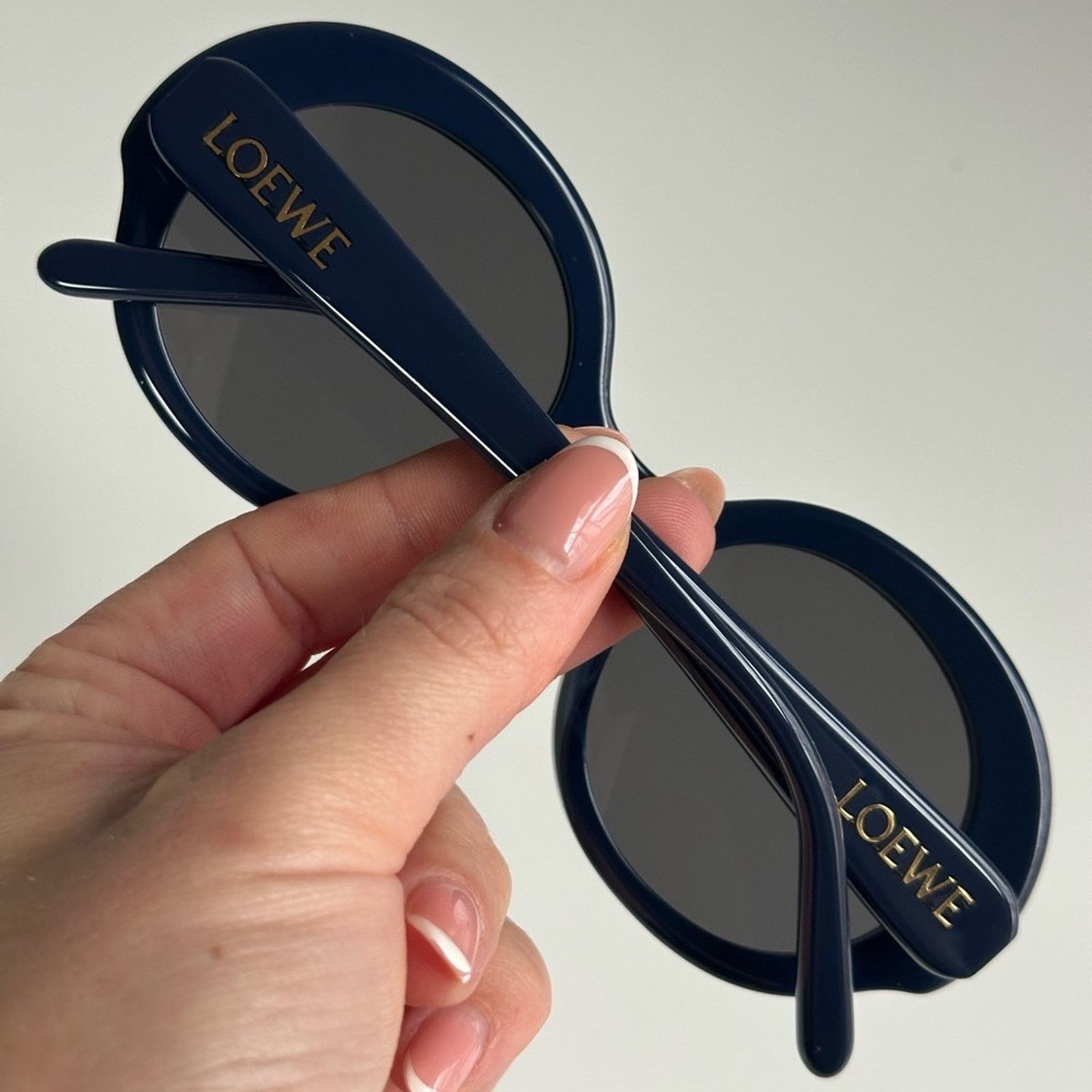 Loewe BRAND NEW LOEWE SUNGLASSES LW40135I 5290A Shiny Blue Women Size ONE SIZE - 10 Thumbnail