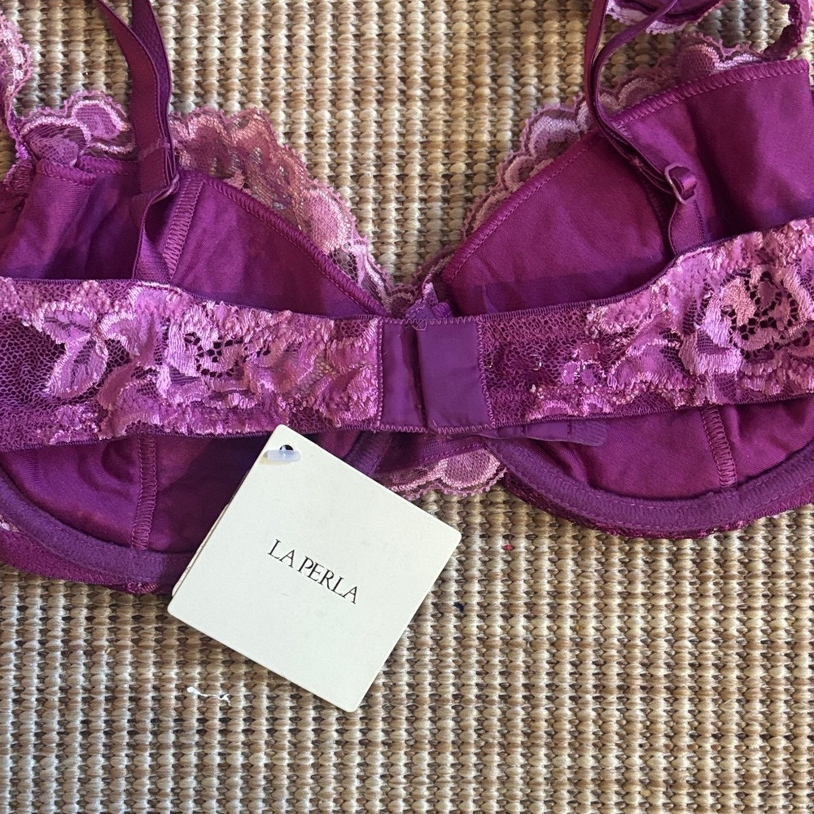 La Perla NWT La Perla Magenta Lace Bra 38B Size ONE SIZE - 2 Thumbnail