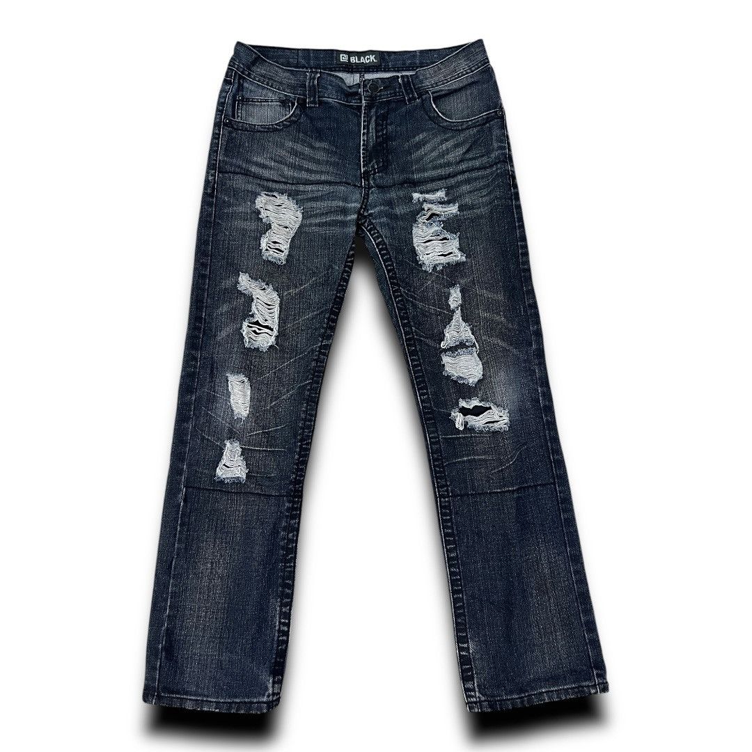 Designer BLACK JAPANESE BRAND DISTRESSED DISIGN DENIM JEANS Size US 34 / EU 50 - 1 Thumbnail