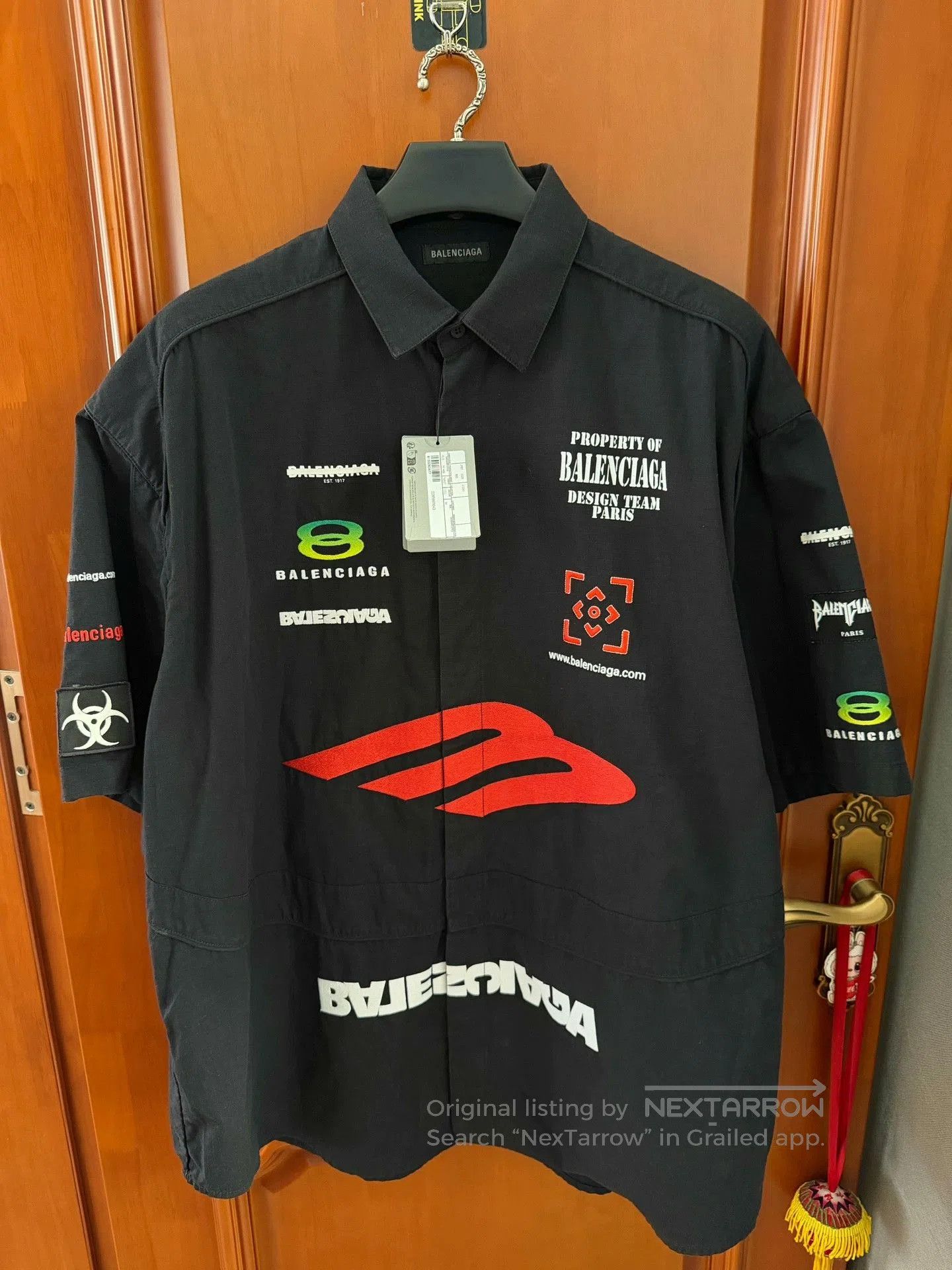 Balenciaga black embroidered logo short sleeve shirt. Size US M / EU 48-50 / 2 - 1 Thumbnail