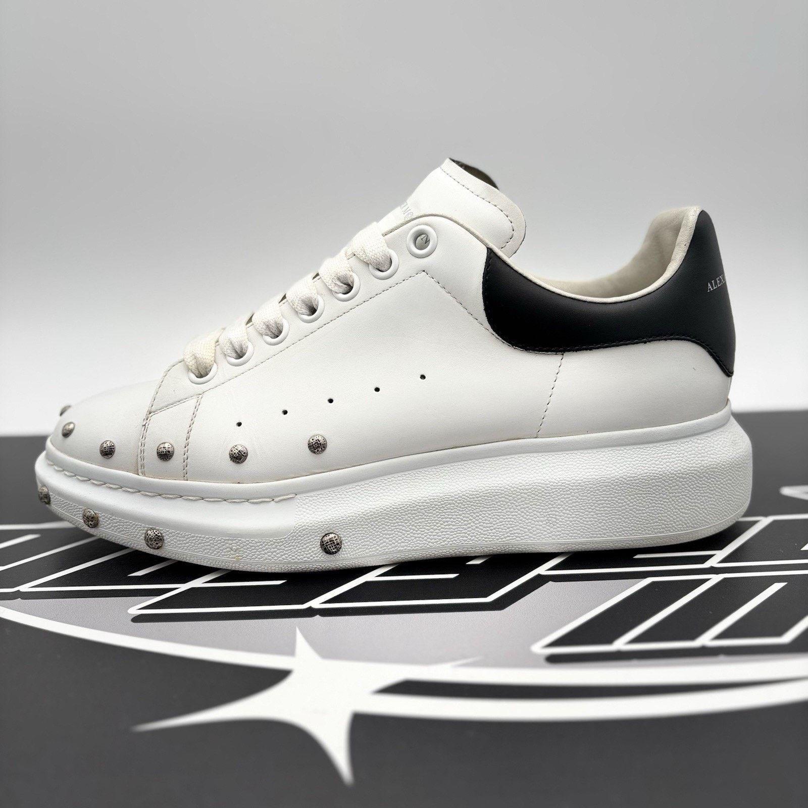 Alexander McQueen Alexander McQueen Oversized Studded ' White Black ' | GREAT! Size US 8 / EU 41 - 11 Thumbnail