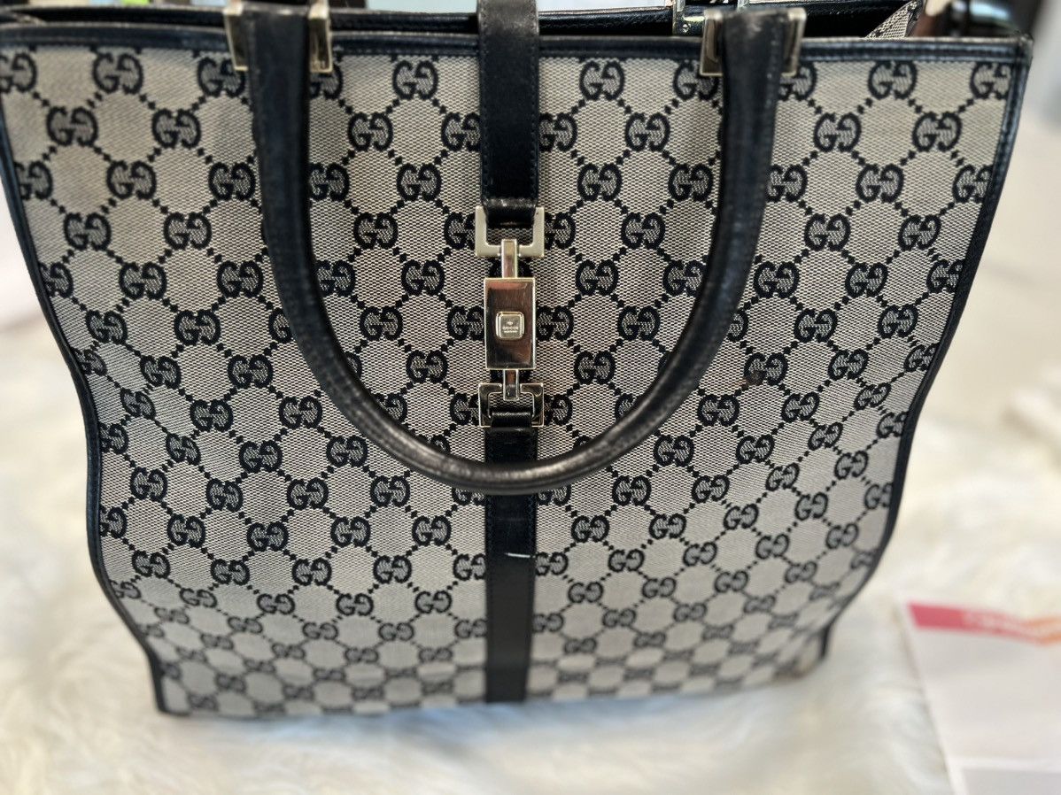 Gucci Tom Ford Era Gucci GG Monogram Tote with Rare Piston Lock Size ONE SIZE - 16 Thumbnail