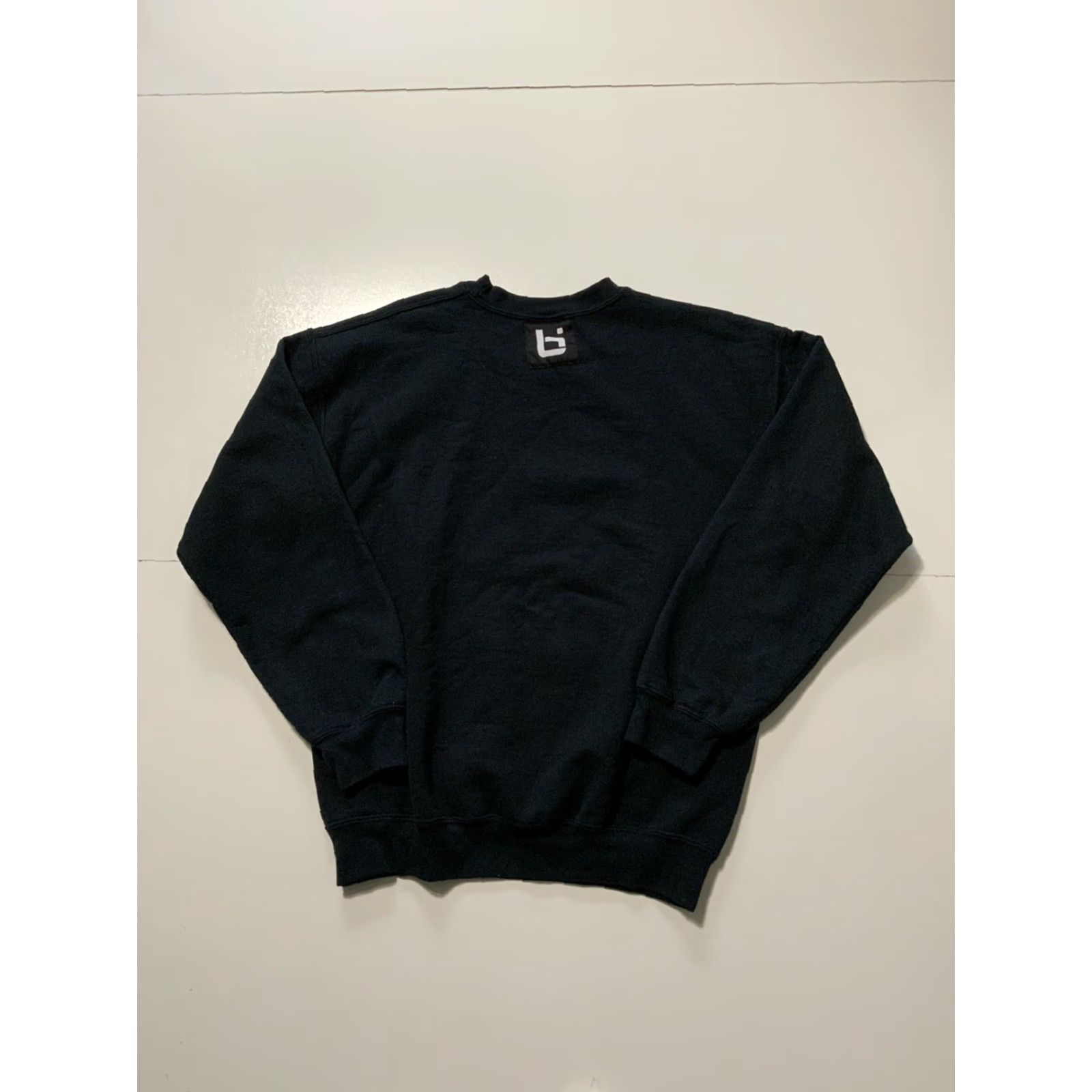 Vintage Ballislife They Lovin The Crew Basketball Mixtape Crewneck Sweatshirt Sz. M Shirt Mens Black Pullover Basketball Crewneck Size M Size US M / EU 48-50 / 2 - 2 Thumbnail