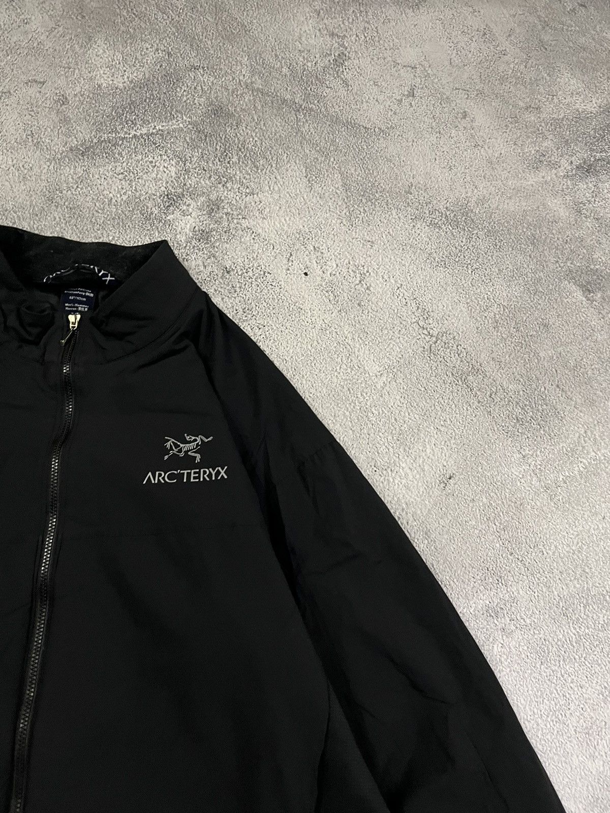 Vintage Y2k Arc'teryx Nylon Reflective Logo Jacket 00's