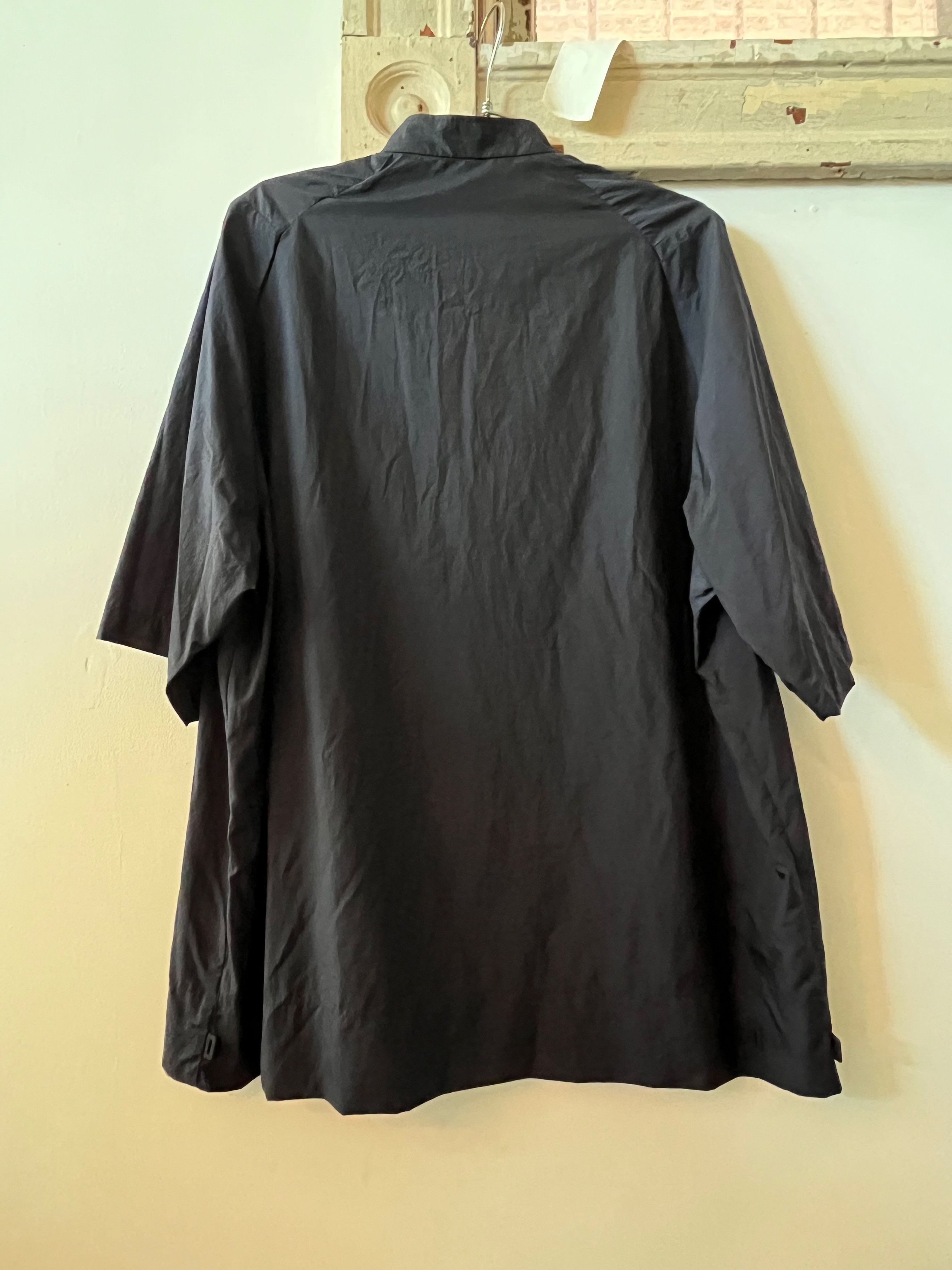 TEATORA CAPSULESNAP OVERSIZE FIT SHORT SLEEVE SHIRT S/S HOVERLAYER Size US M / EU 48-50 / 2 - 2 Thumbnail