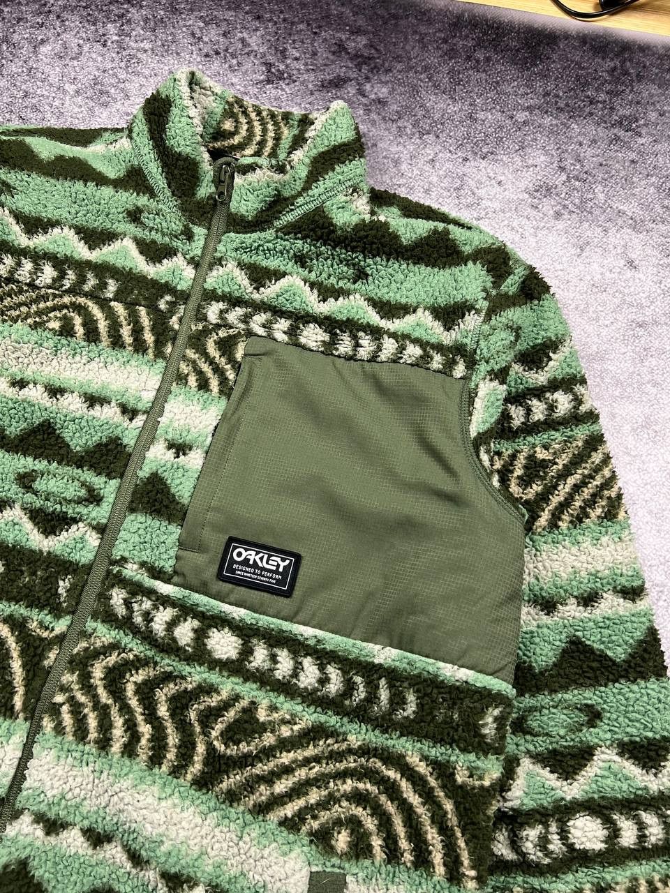 Oakley Oakley Monogram Sherpa Fleece Jacket Y2K GorpCore Size US L / EU 52-54 / 3 - 6 Thumbnail