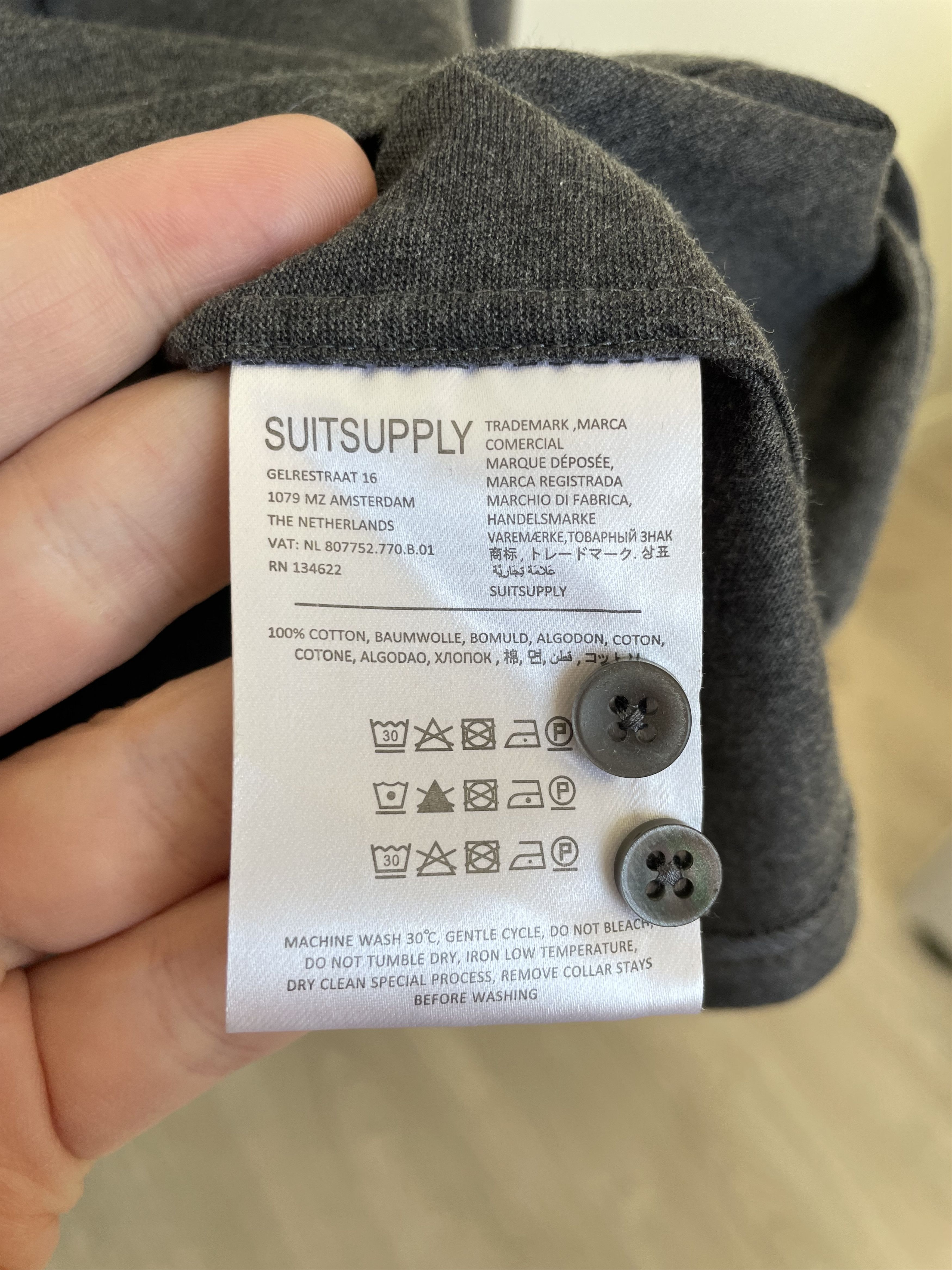 Suitsupply NWT Suitsupply grey knitted pop-over shirt, 15.5\EU39 Size US M / EU 48-50 / 2 - 7 Thumbnail