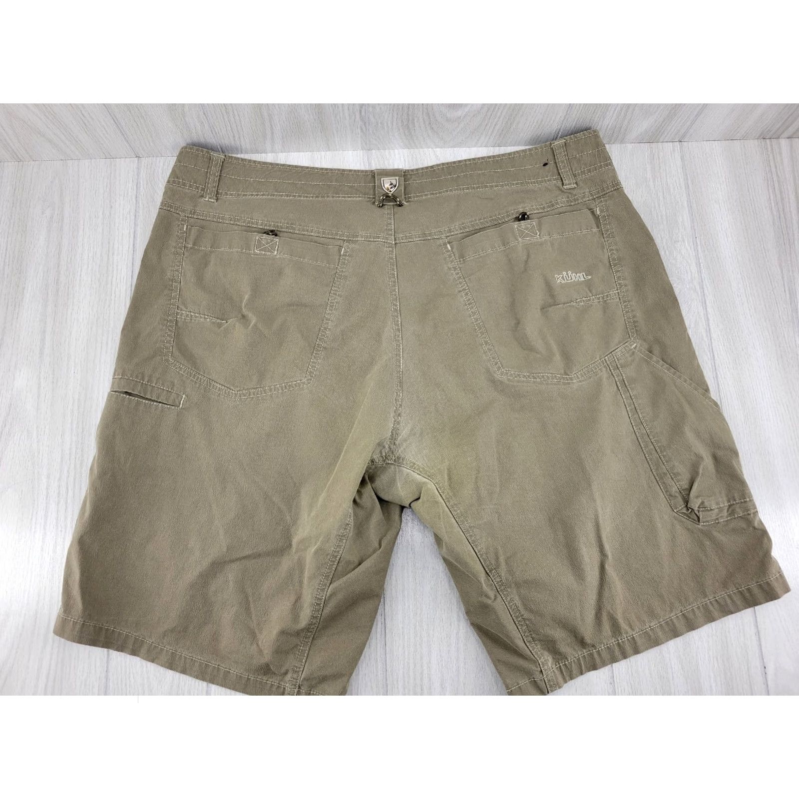 Vintage Kuhl Hiking Shorts Mens 40 Vintage Patina Dye Cargo Shorts Nylon Hiking Size US 40 / EU 56 - 4 Thumbnail