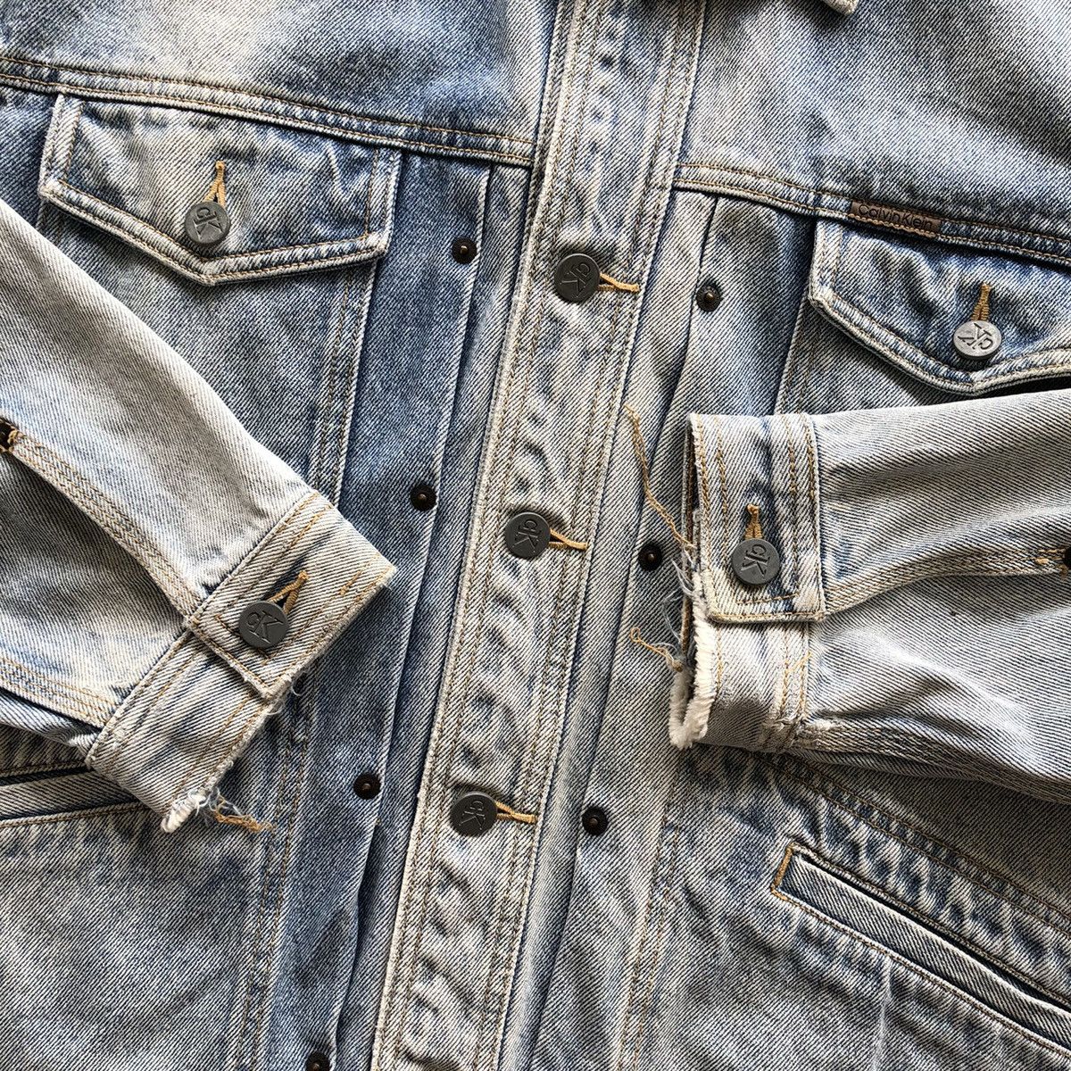 Calvin Klein CKJ Calvin Klein Jeans Distressed Denim Jacket Size US M / EU 48-50 / 2 - 5 Thumbnail