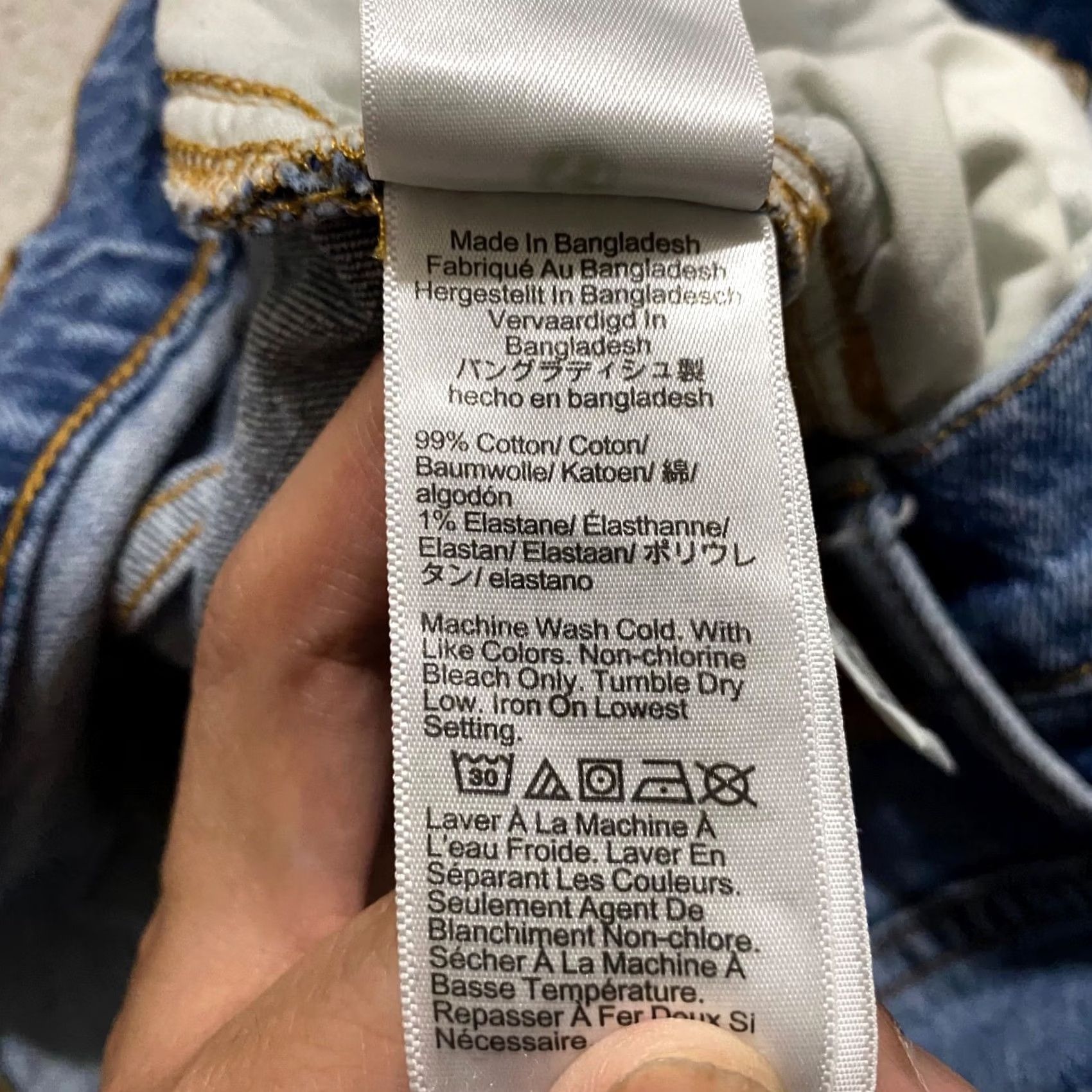 J.Crew J. Crew Jeans Short Blue Denim Cut-Off Distressed Medium Wash High Rise 27 Womens Regular 5-Pocket Design Cotton Spandex Boys? Size 27" / US 4 / IT 40 - 4 Thumbnail