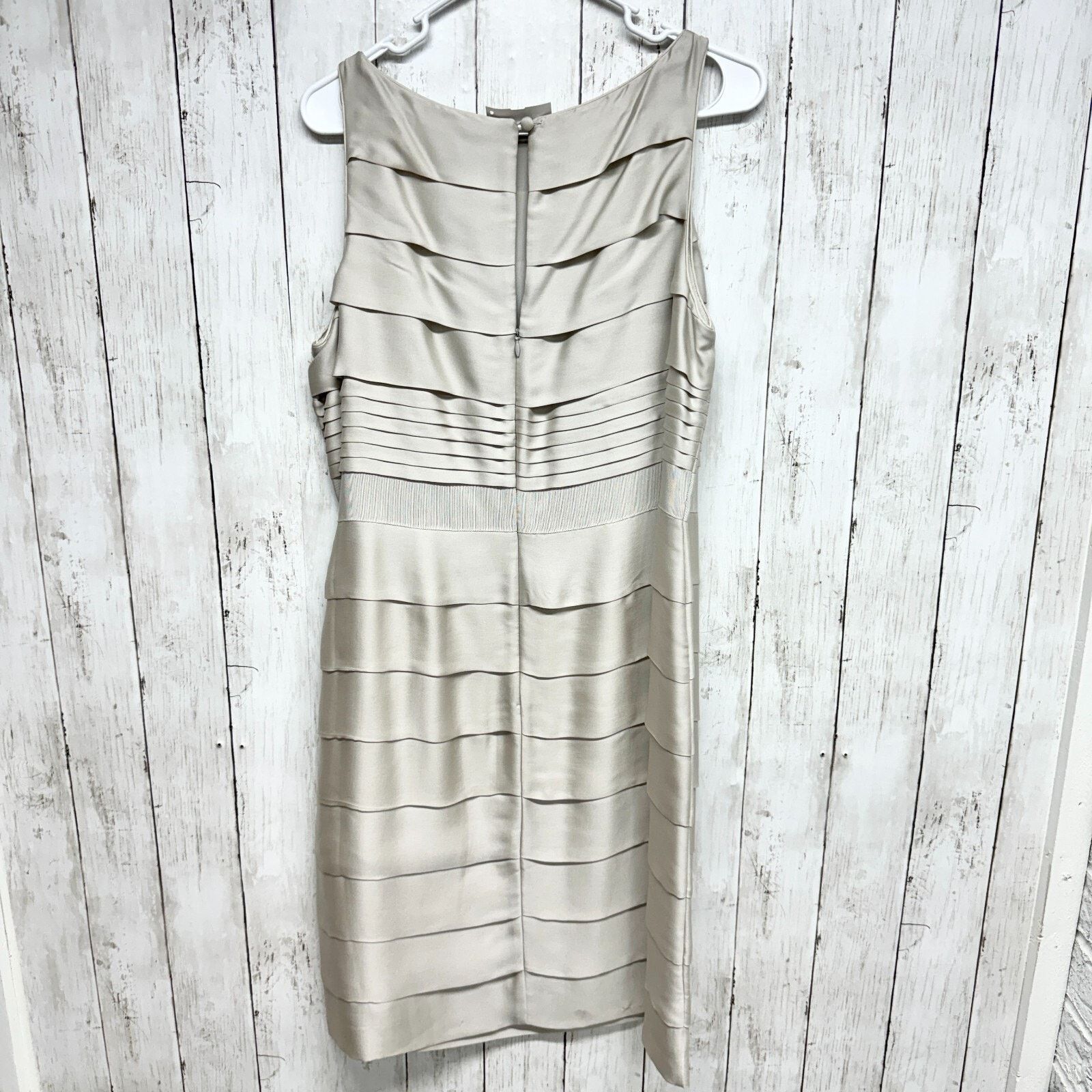 Banana Republic Banana Republic Dress 12 Linen Beige White Stripe Sheath Size XL / US 12-14 / IT 48-50 - 7 Thumbnail