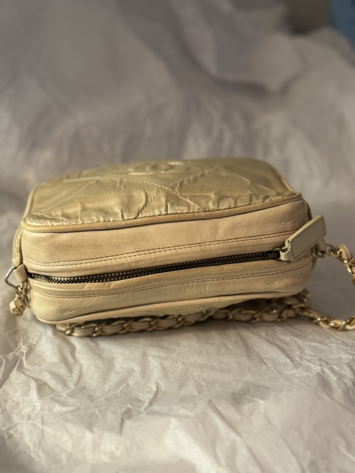 Chanel Vintage Chanel Crossbody Beige Stitched Leather Satin Bag Size ONE SIZE - 4 Thumbnail