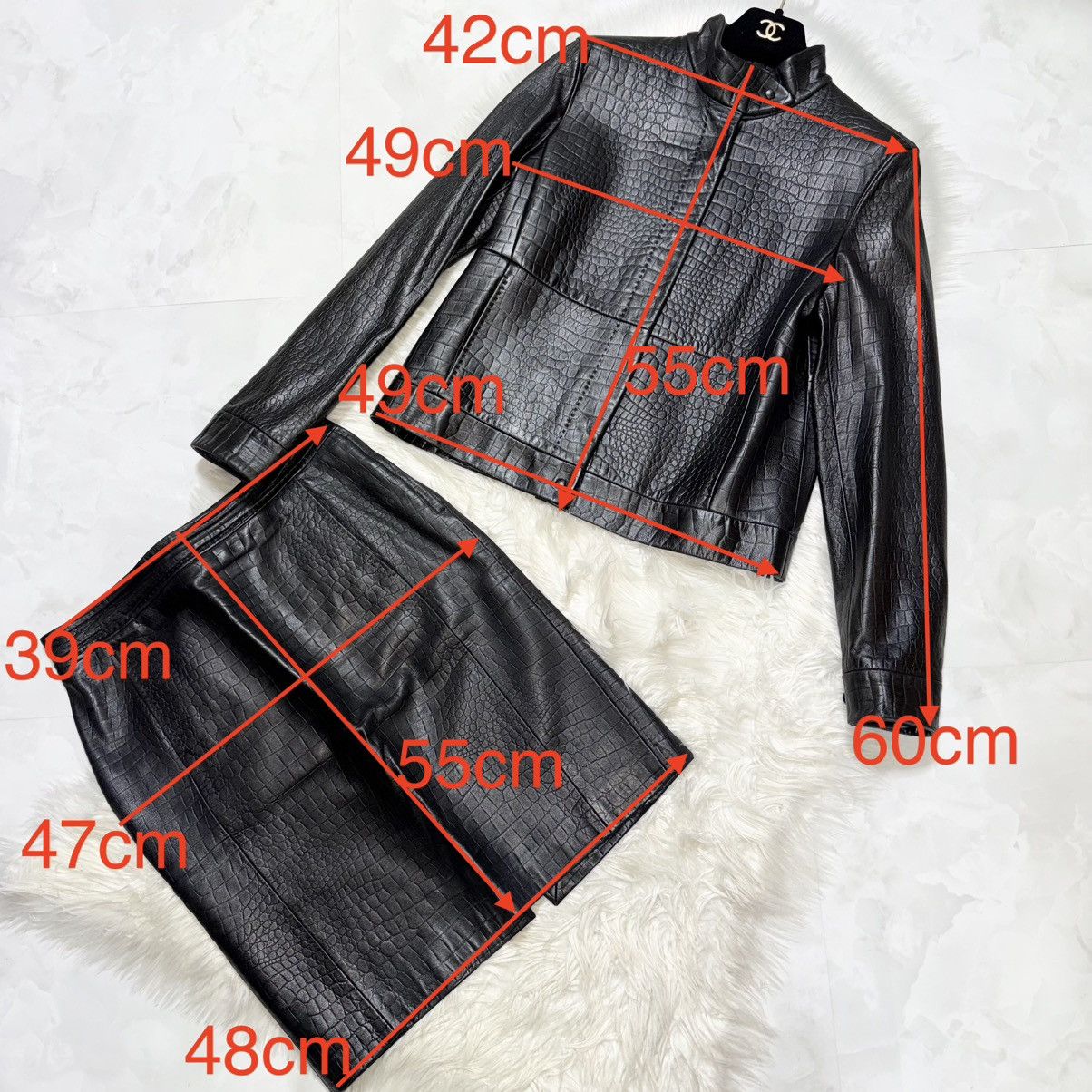 Max Mara Max Mara Crocodile Embossed Leather Jacket and Skirt Suit Size M / US 6-8 / IT 42-44 - 4 Thumbnail