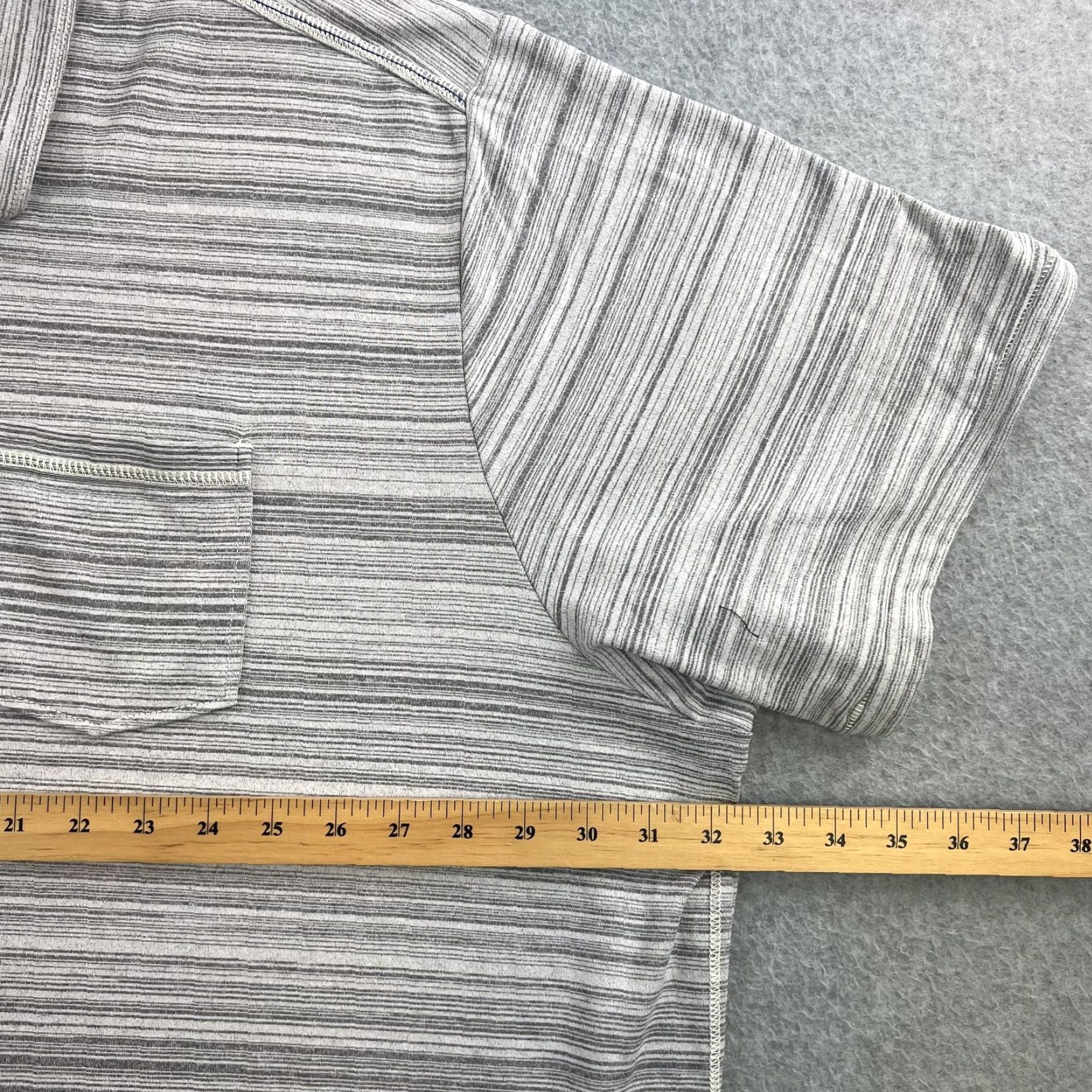 Tommy Bahama Tommy Bahama Polo Shirt Mens 4XLB Gray Island Zone Stripe Performance Casual Shirt Shirts Mens 4XLB Gray Island Zone Stripe Polo Size US XXL / EU 58 / 5 - 2 Thumbnail