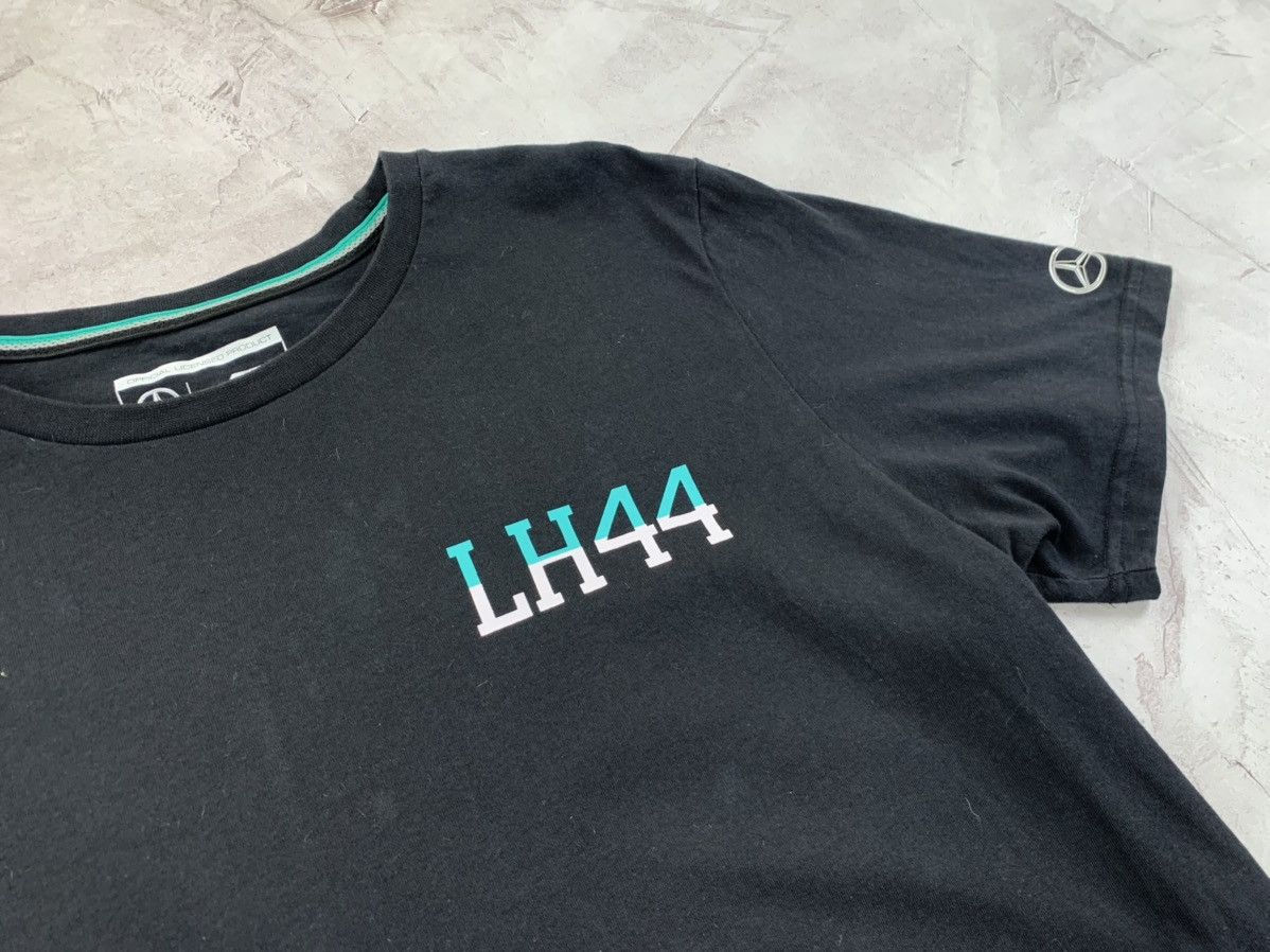 Mercedes-Benz Mens t shirt Mercedes AMG Petronas Hamilton Size L Size US L / EU 52-54 / 3 - 5 Thumbnail